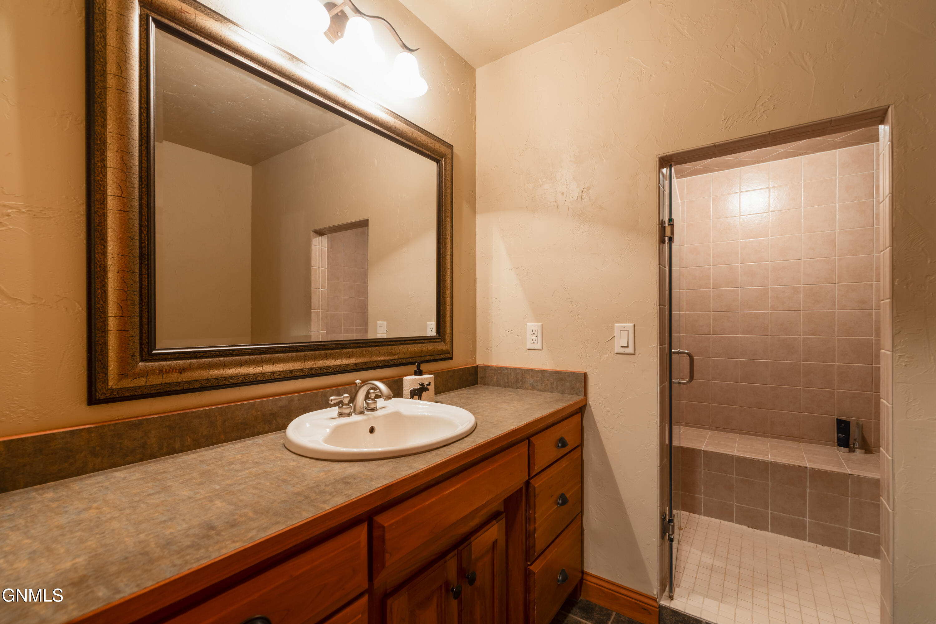 1291 Eagle Crest Loop