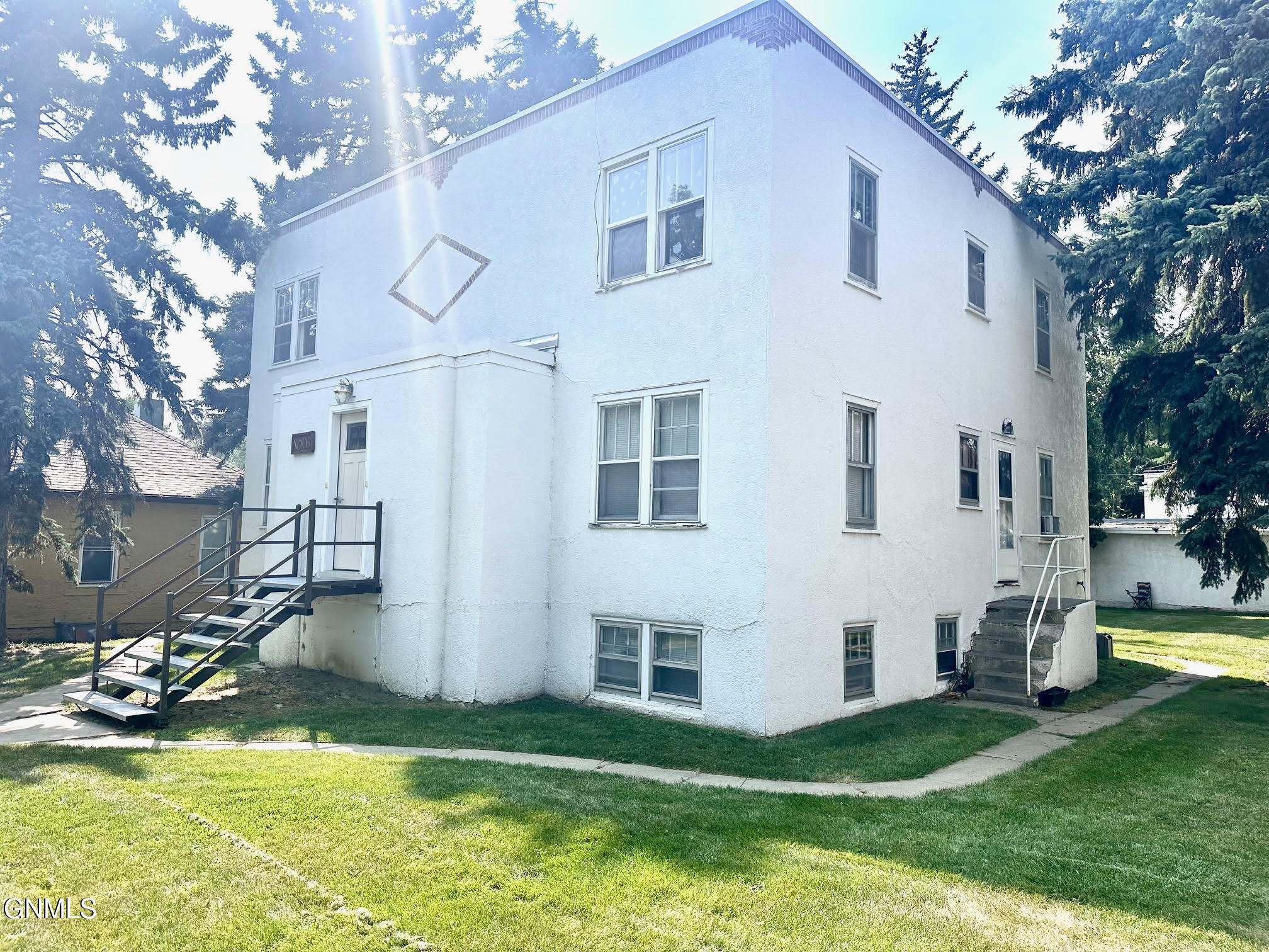 1008 7th Street