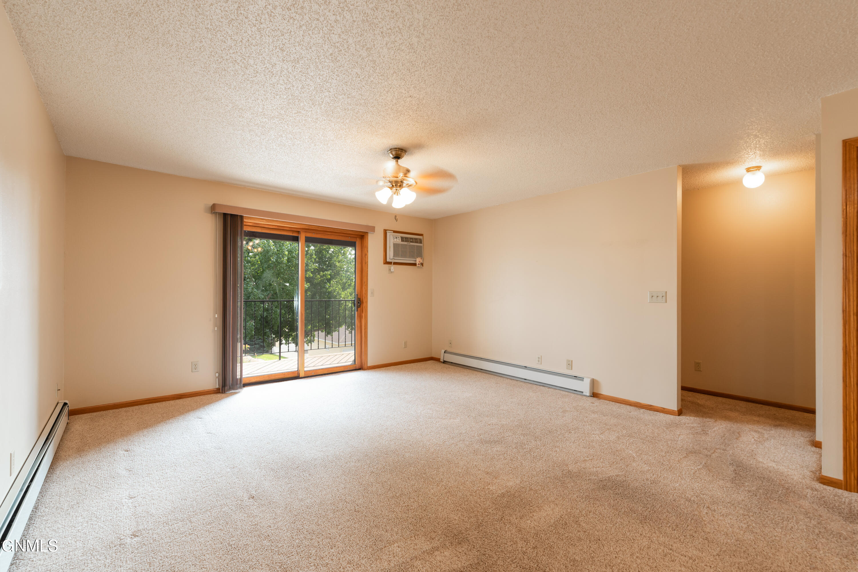 1120 N 12th Street, 20