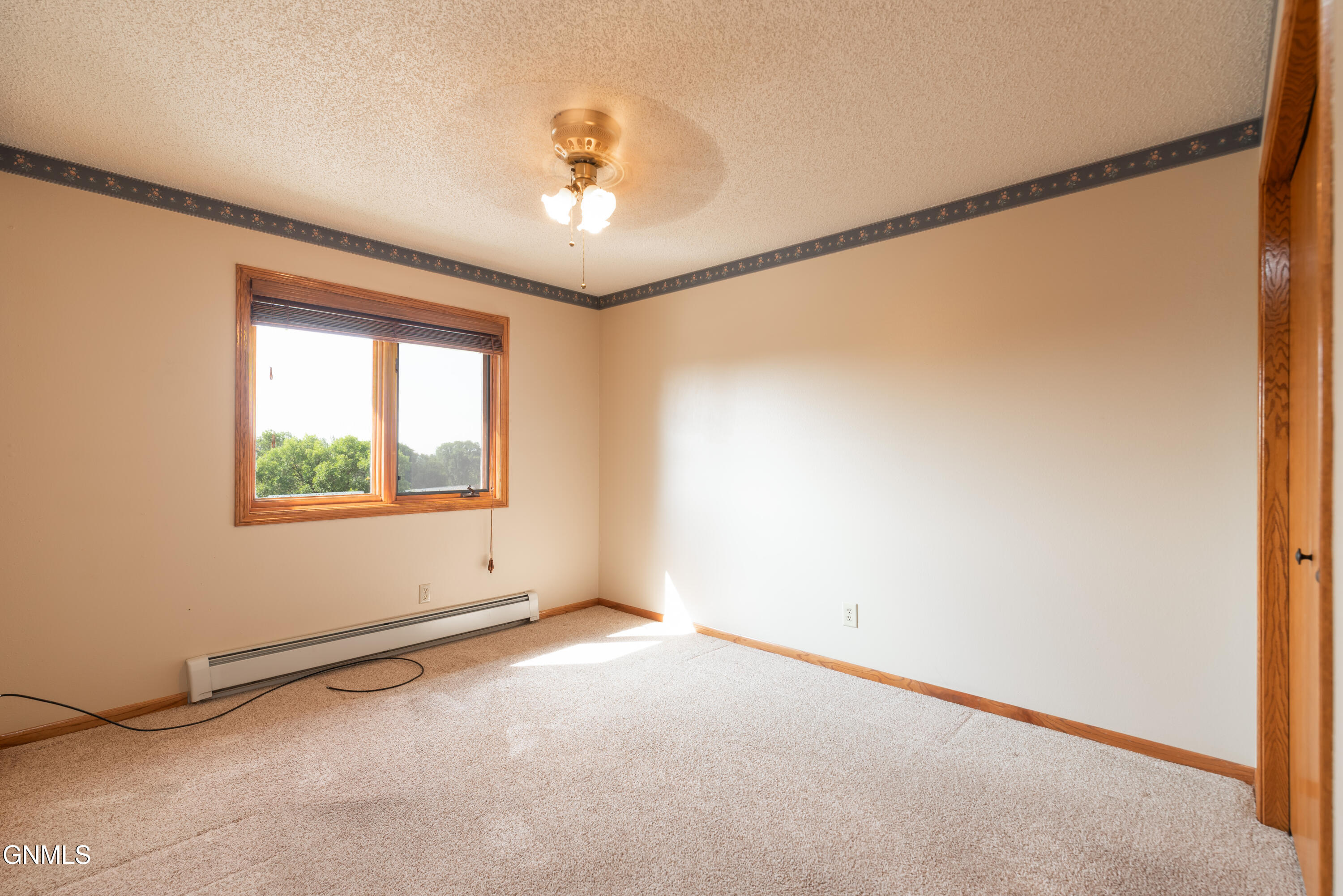 1120 N 12th Street, 20