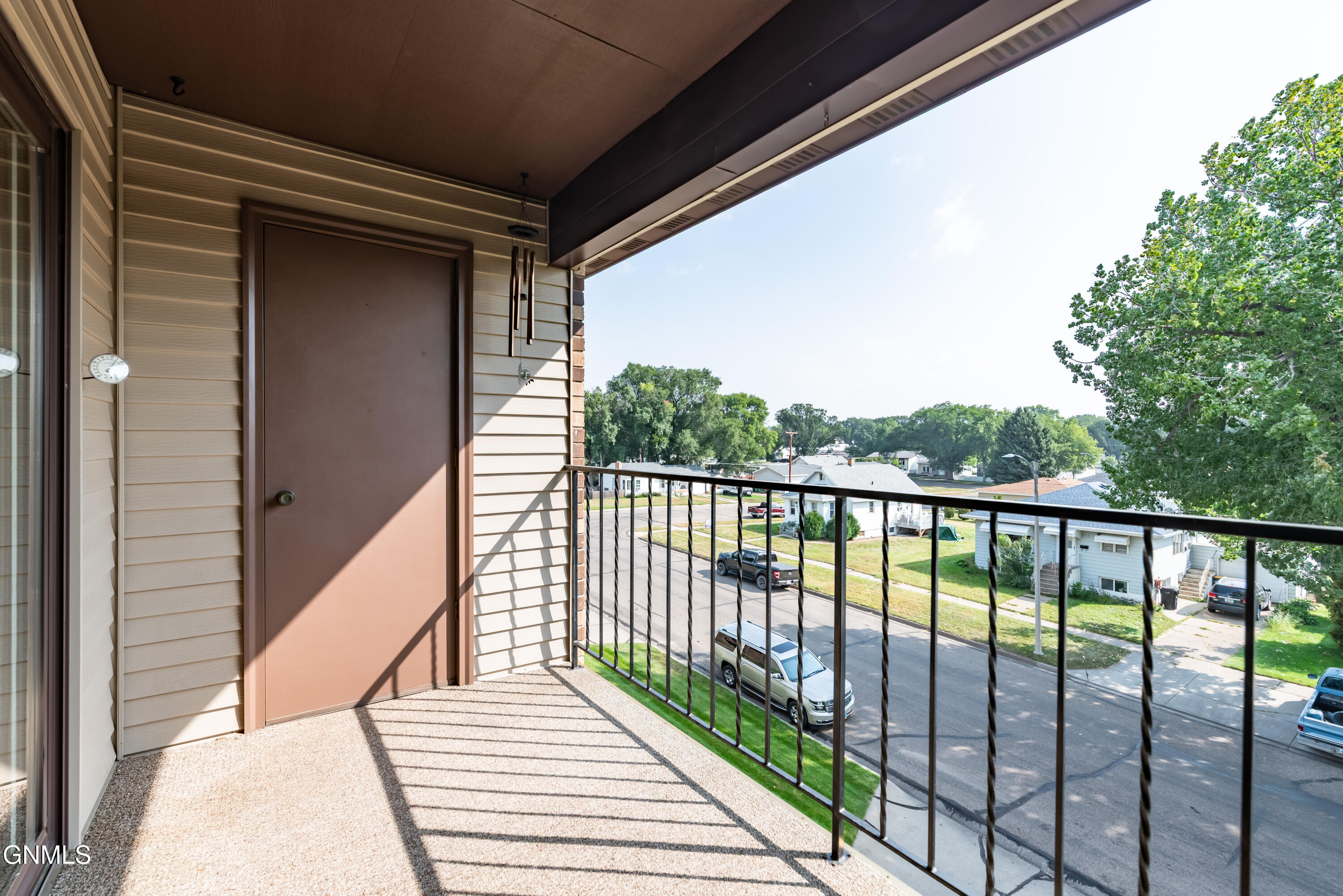1120 N 12th Street, 20
