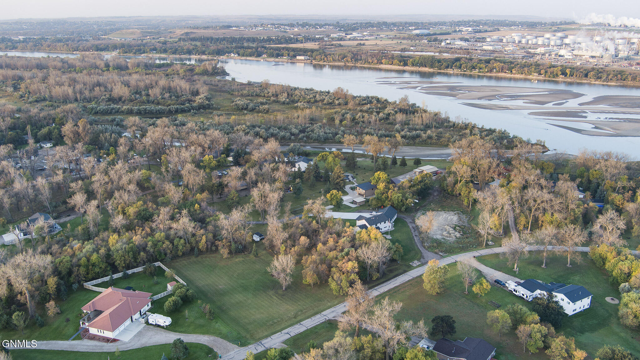 4501 Crestwood Drive