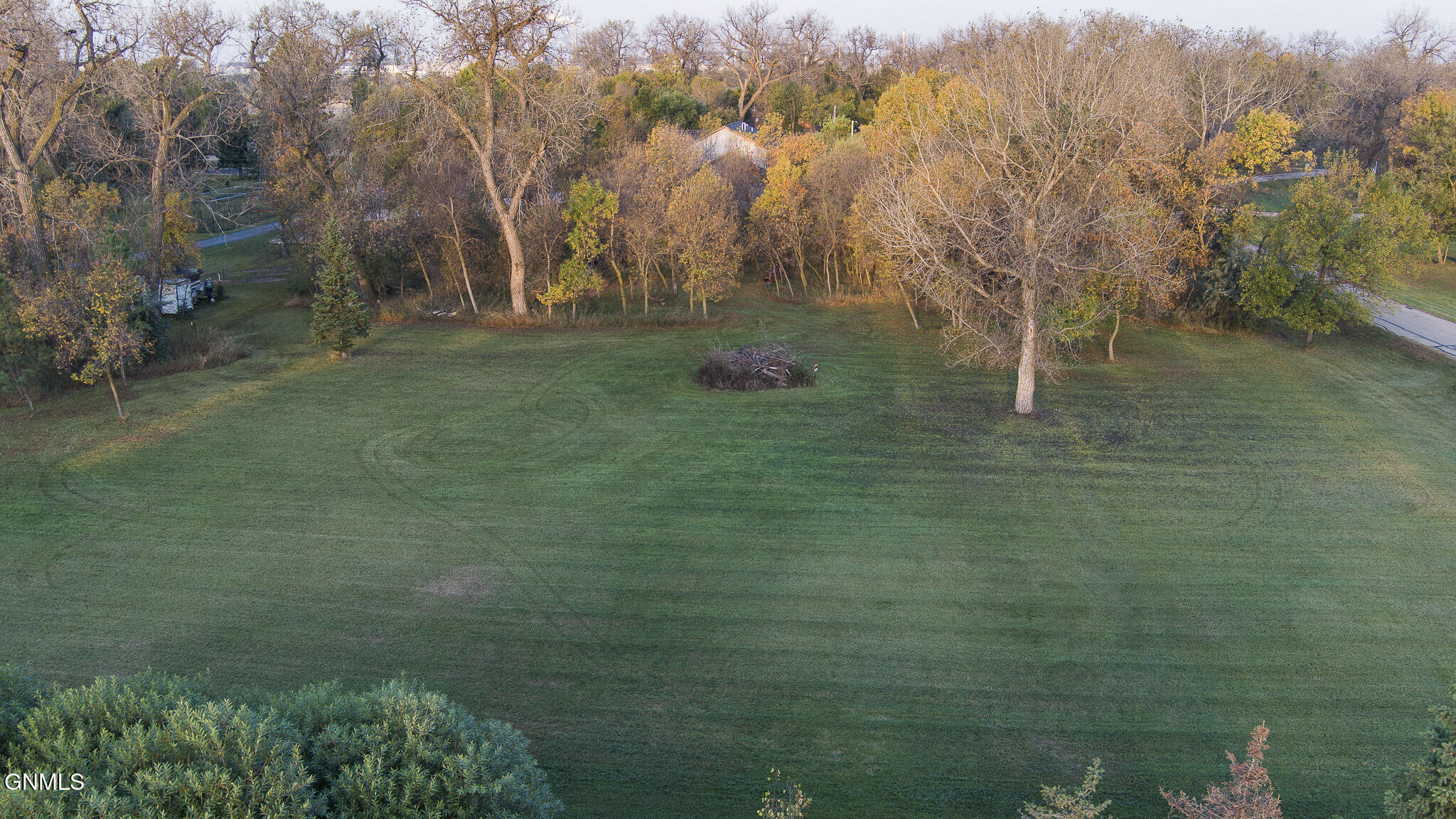 4501 Crestwood Drive