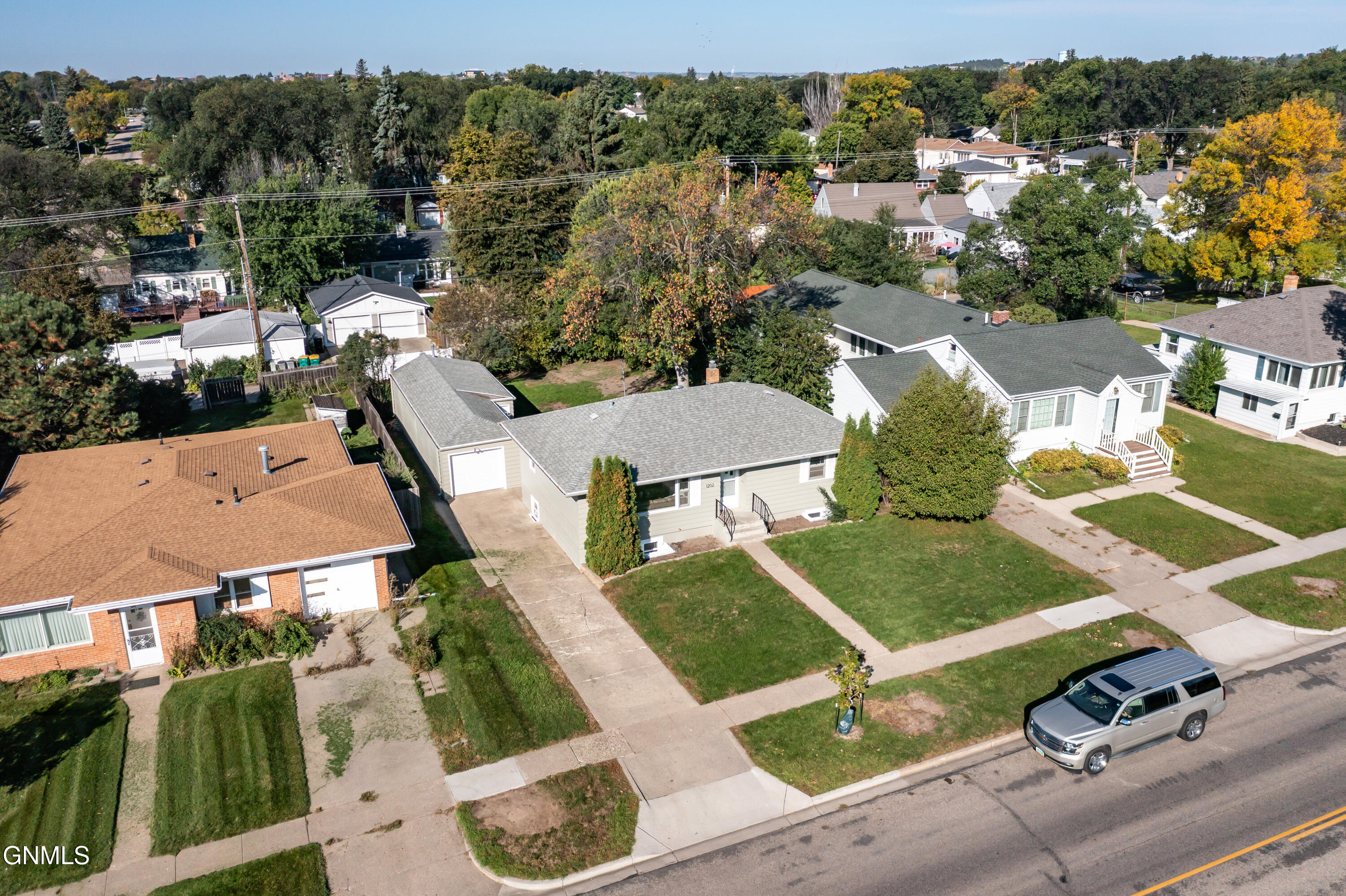 1202 4th Street N