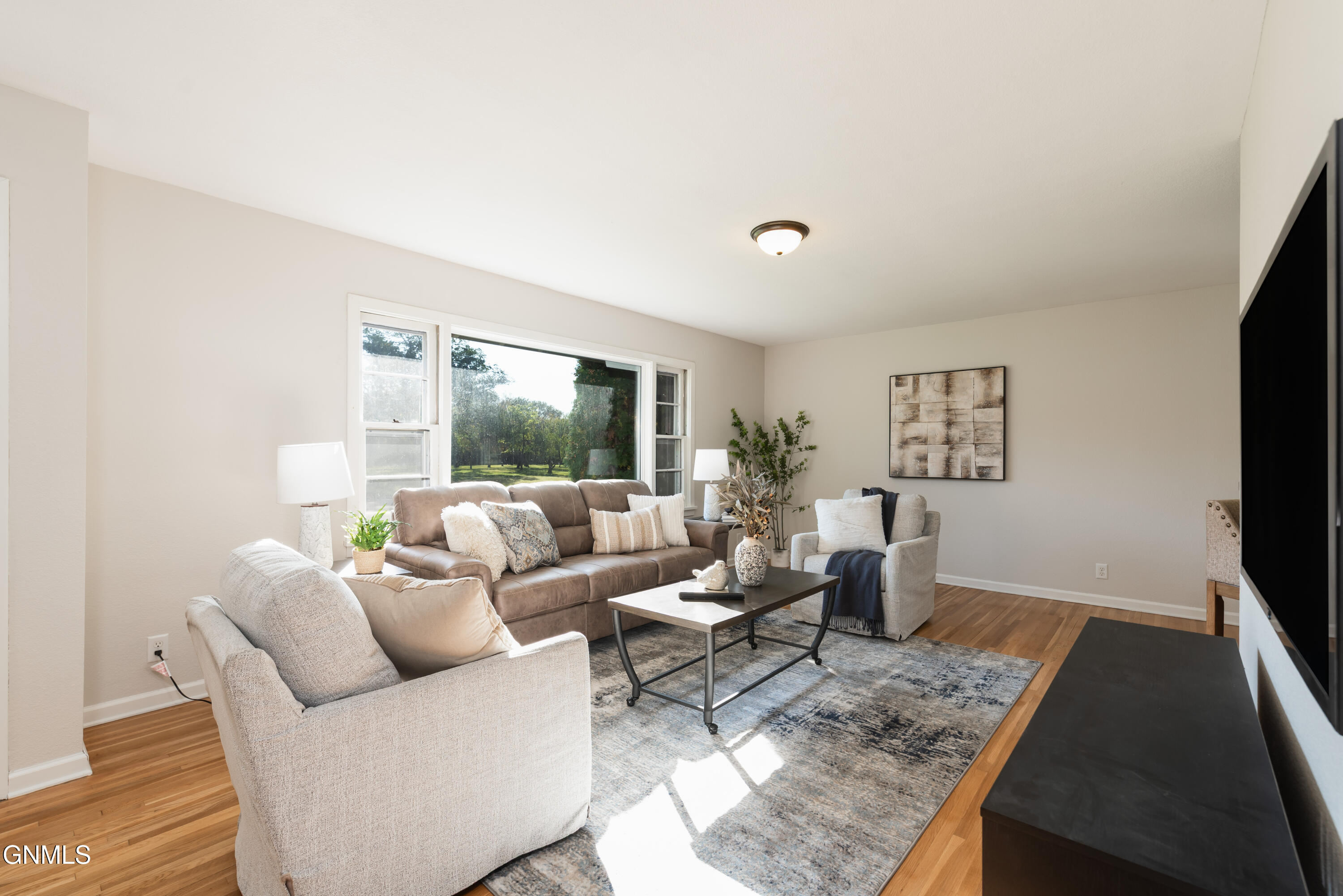 1202 4th Street N