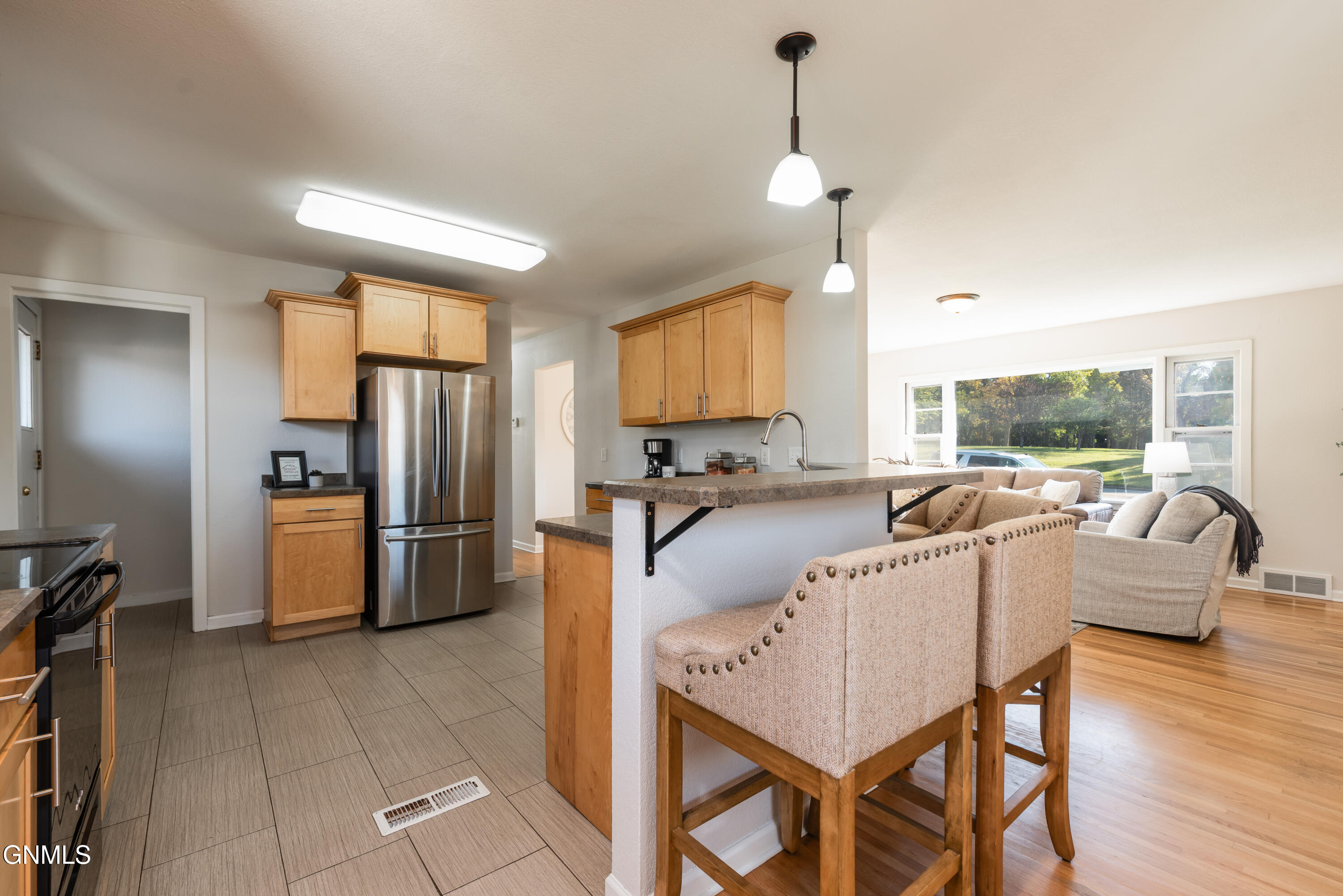 1202 4th Street N