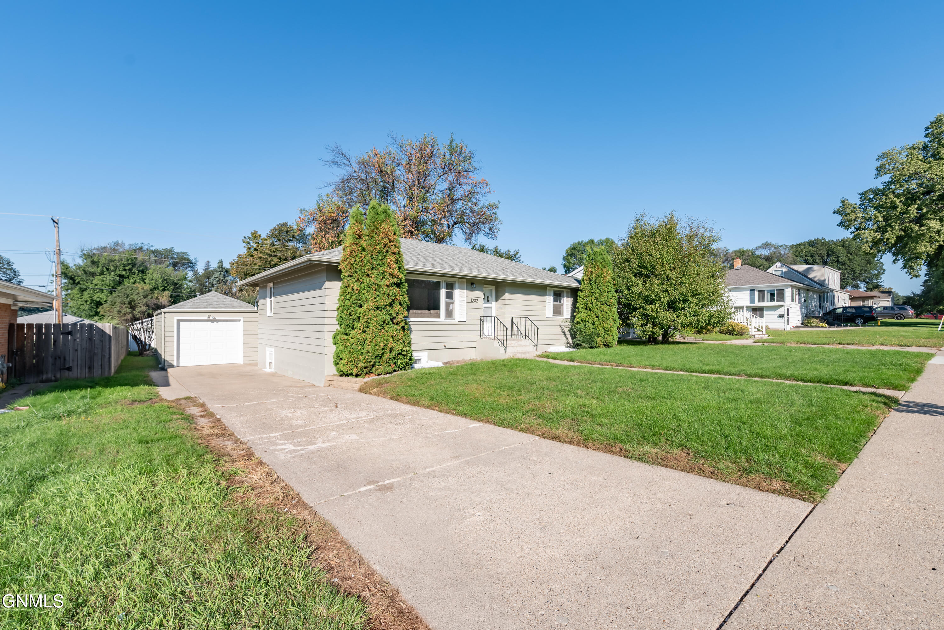 1202 4th Street N