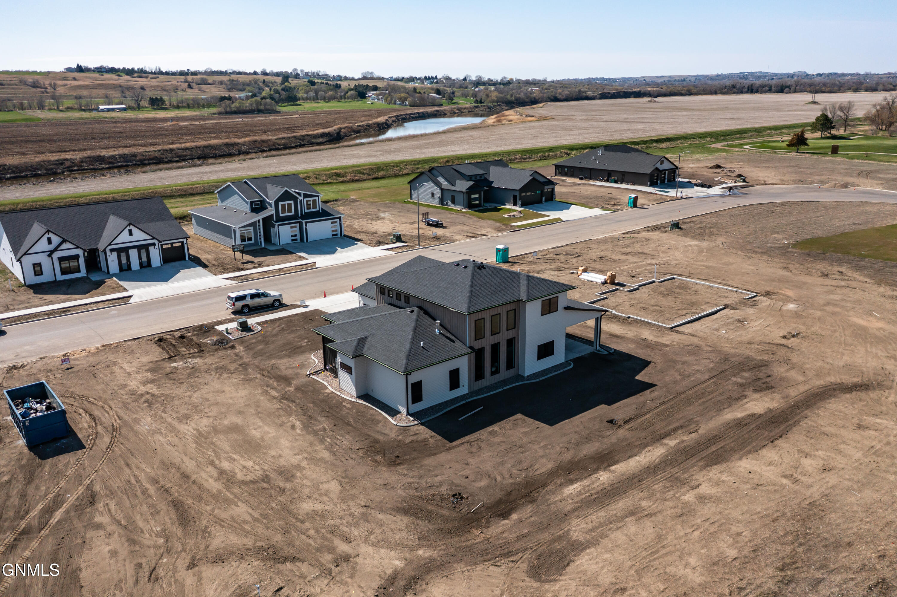 2415 Dutton Circle SE, Mandan