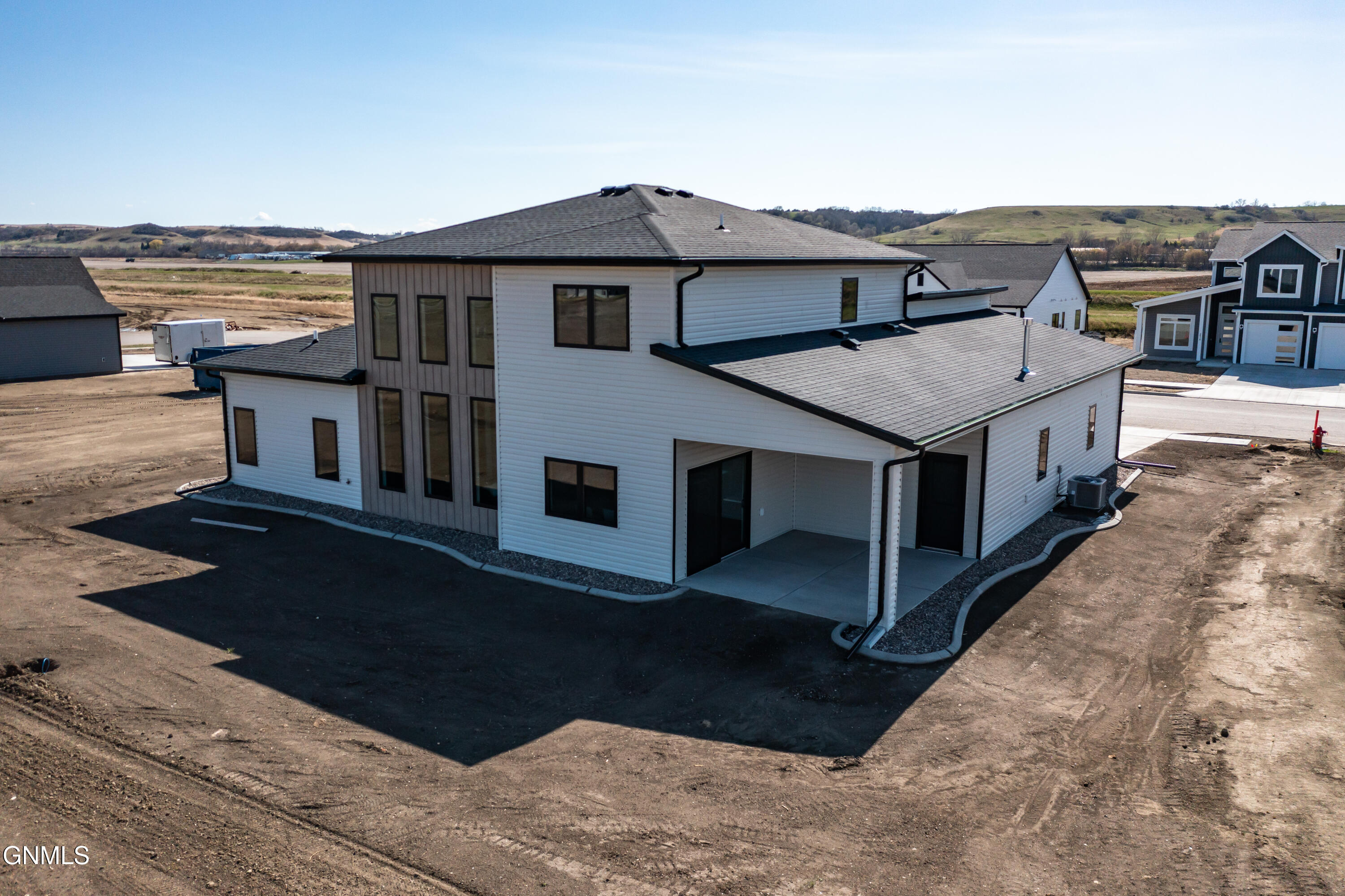 2415 Dutton Circle SE, Mandan