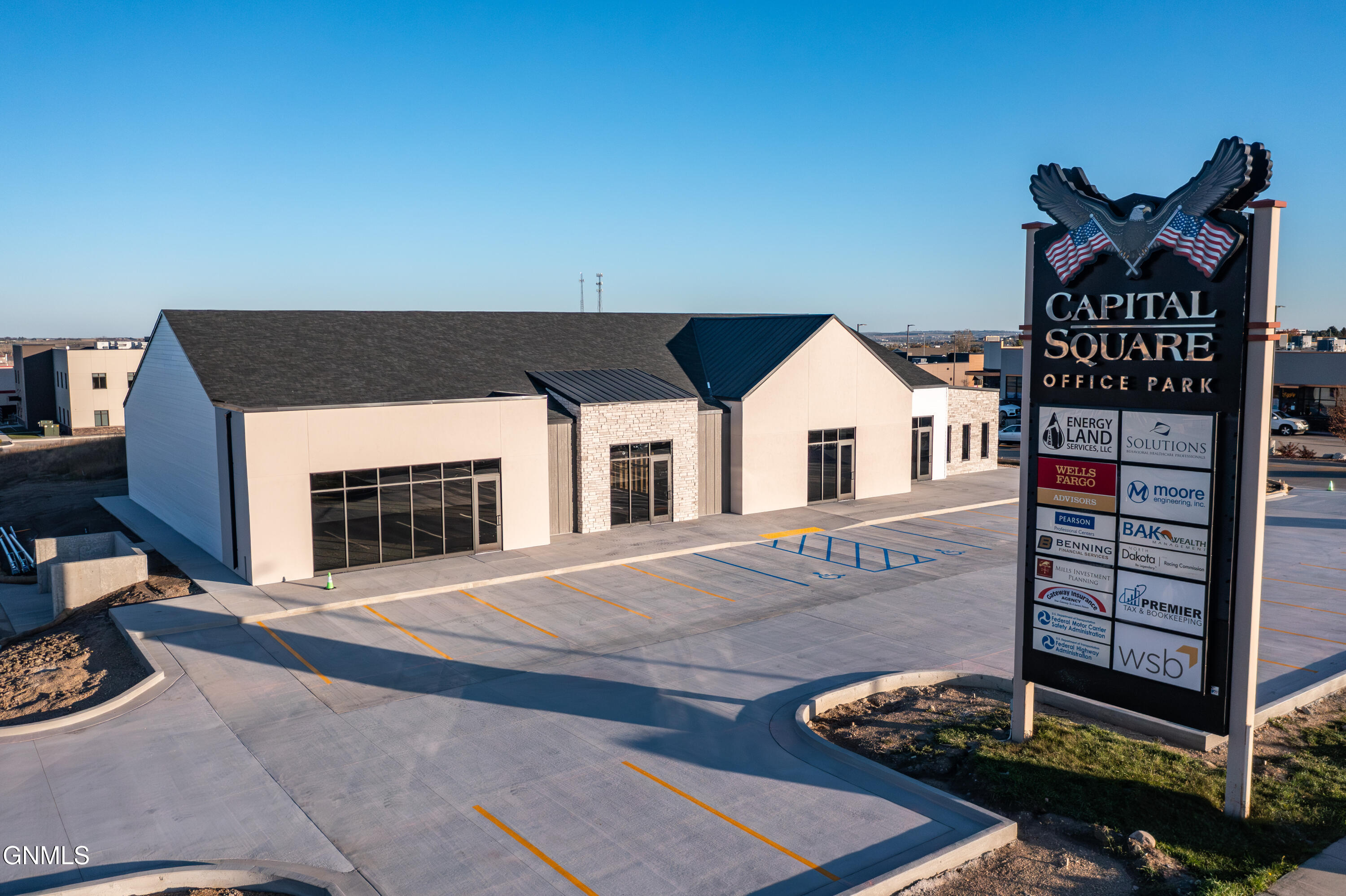 4475 Coleman Street, 2