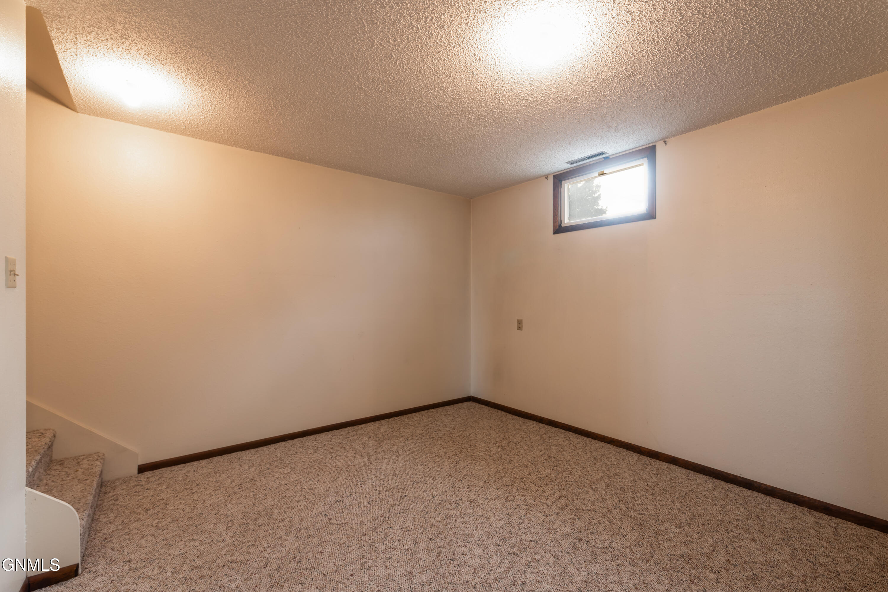 4004 Old Red Trail NW