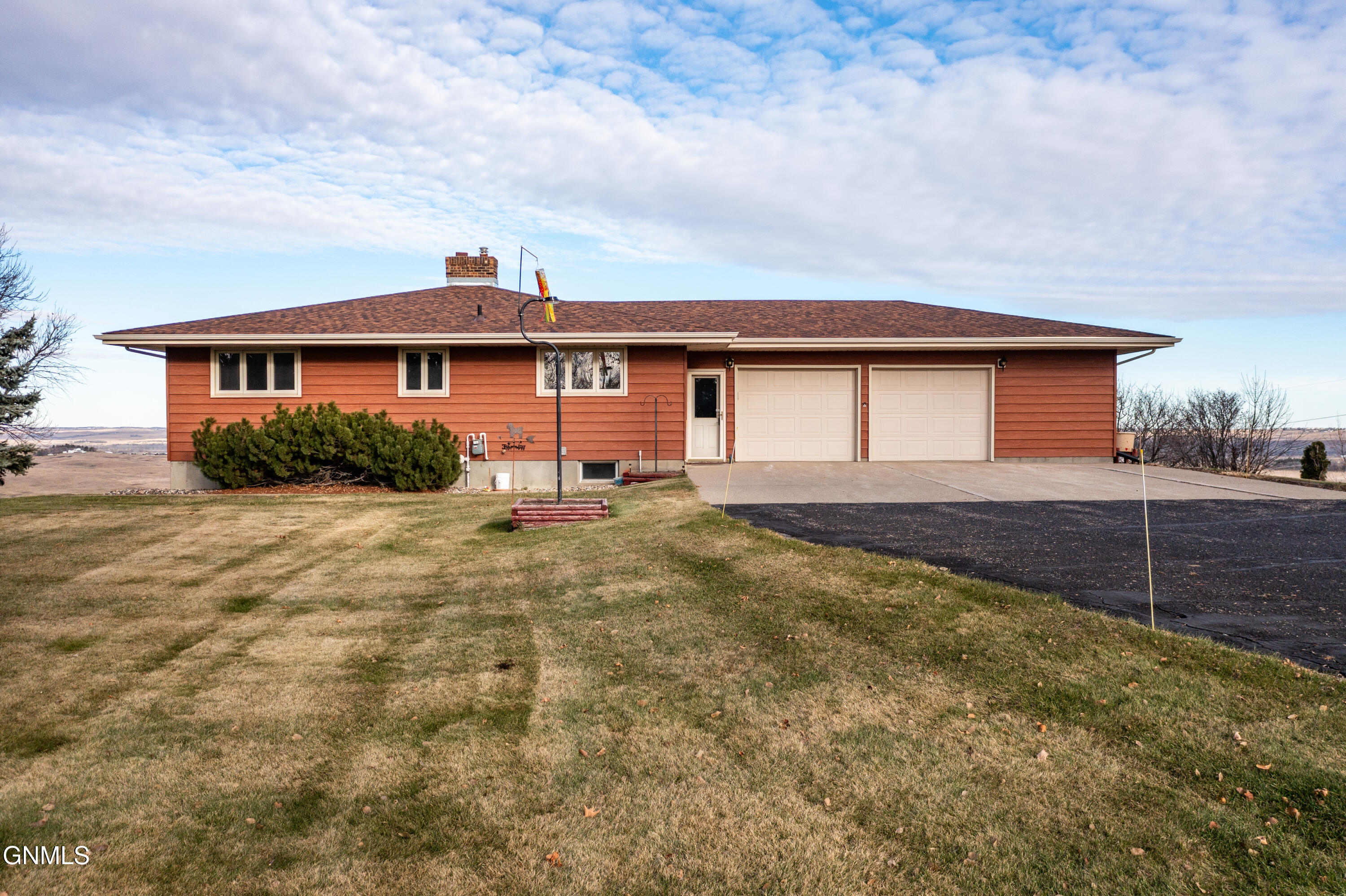 4004 Old Red Trail NW