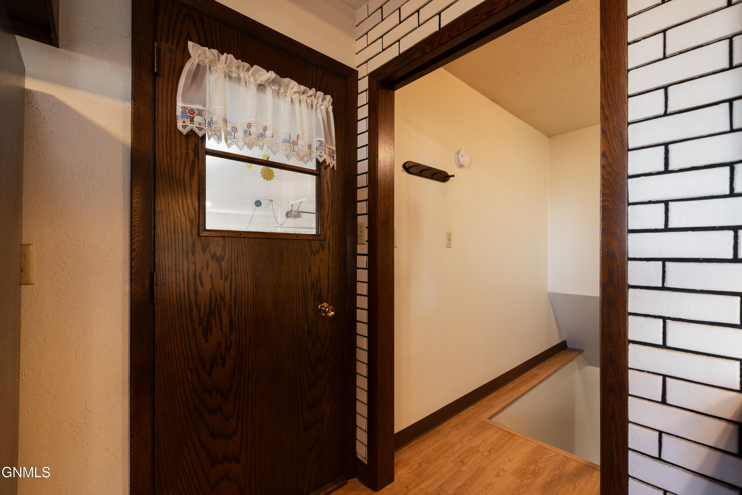 4004 Old Red Trail NW