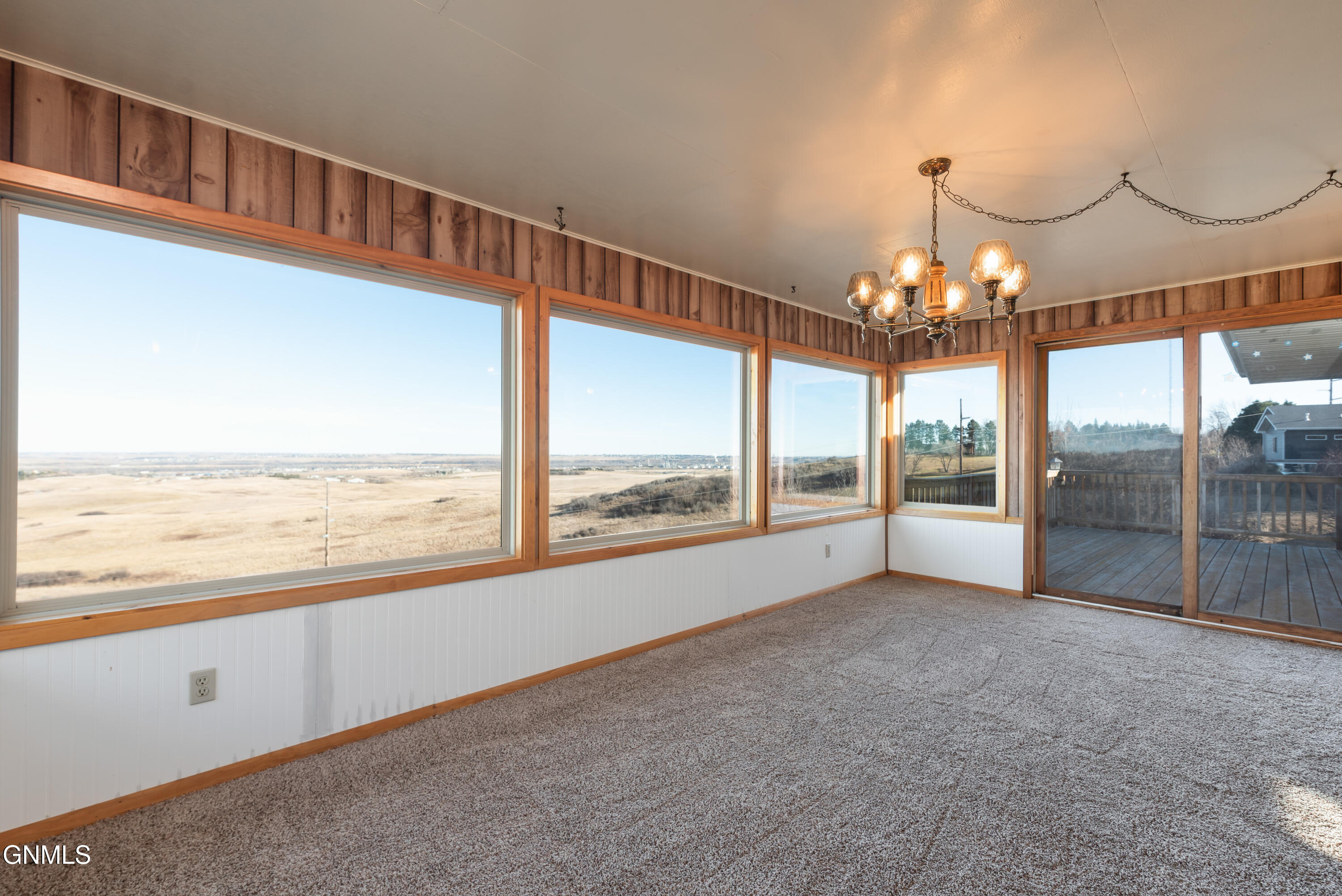 4004 Old Red Trail NW