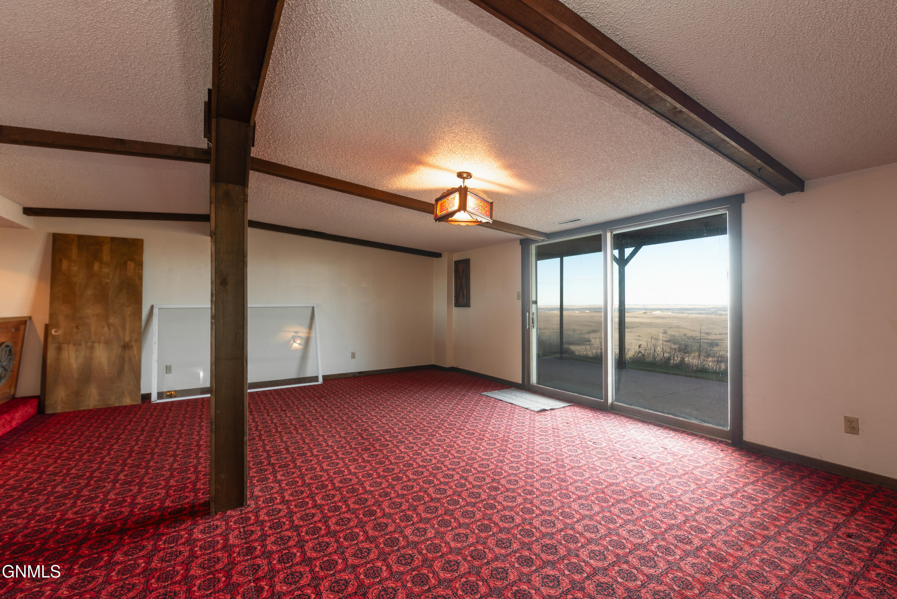 4004 Old Red Trail NW