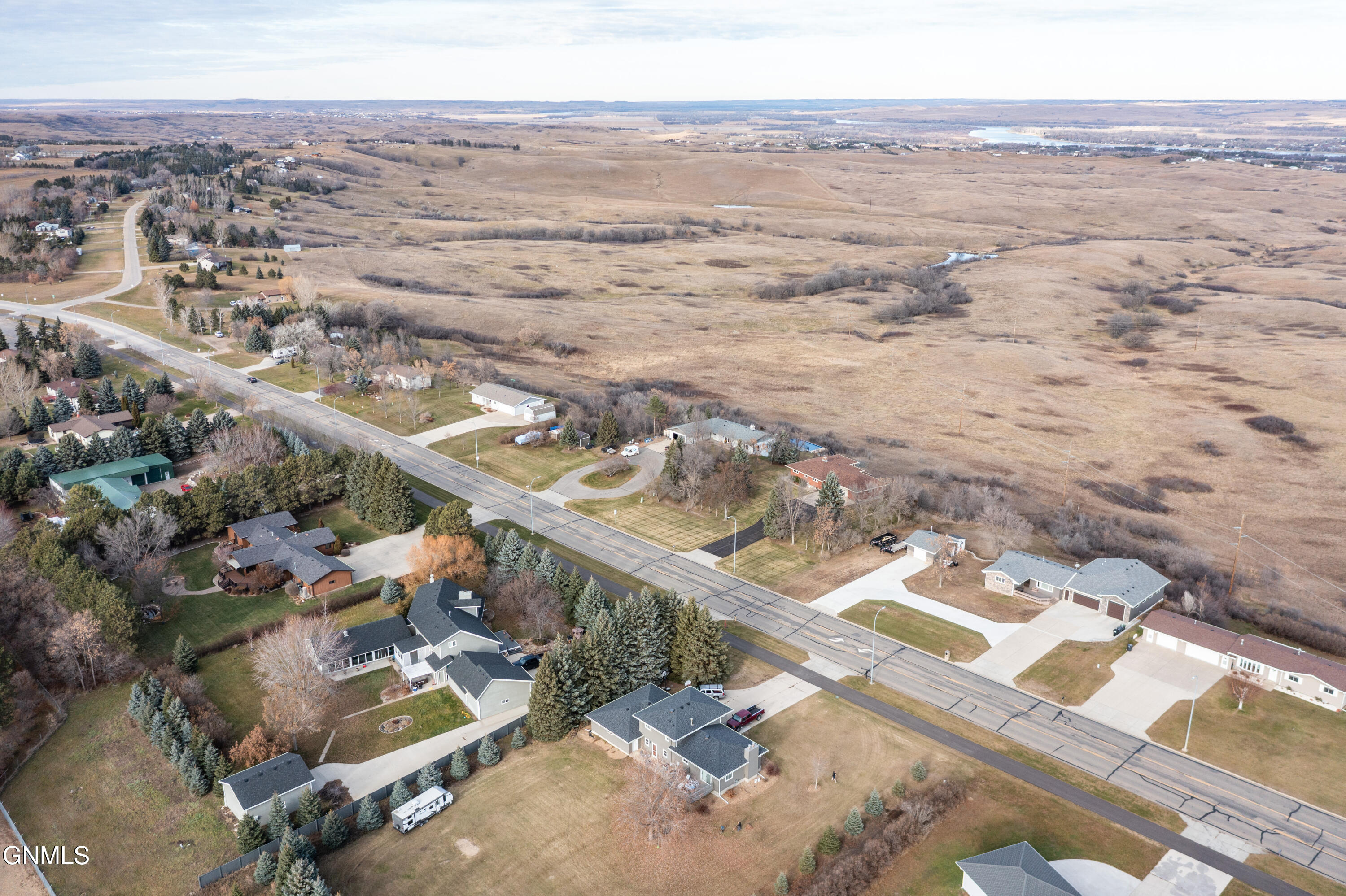 4004 Old Red Trail NW