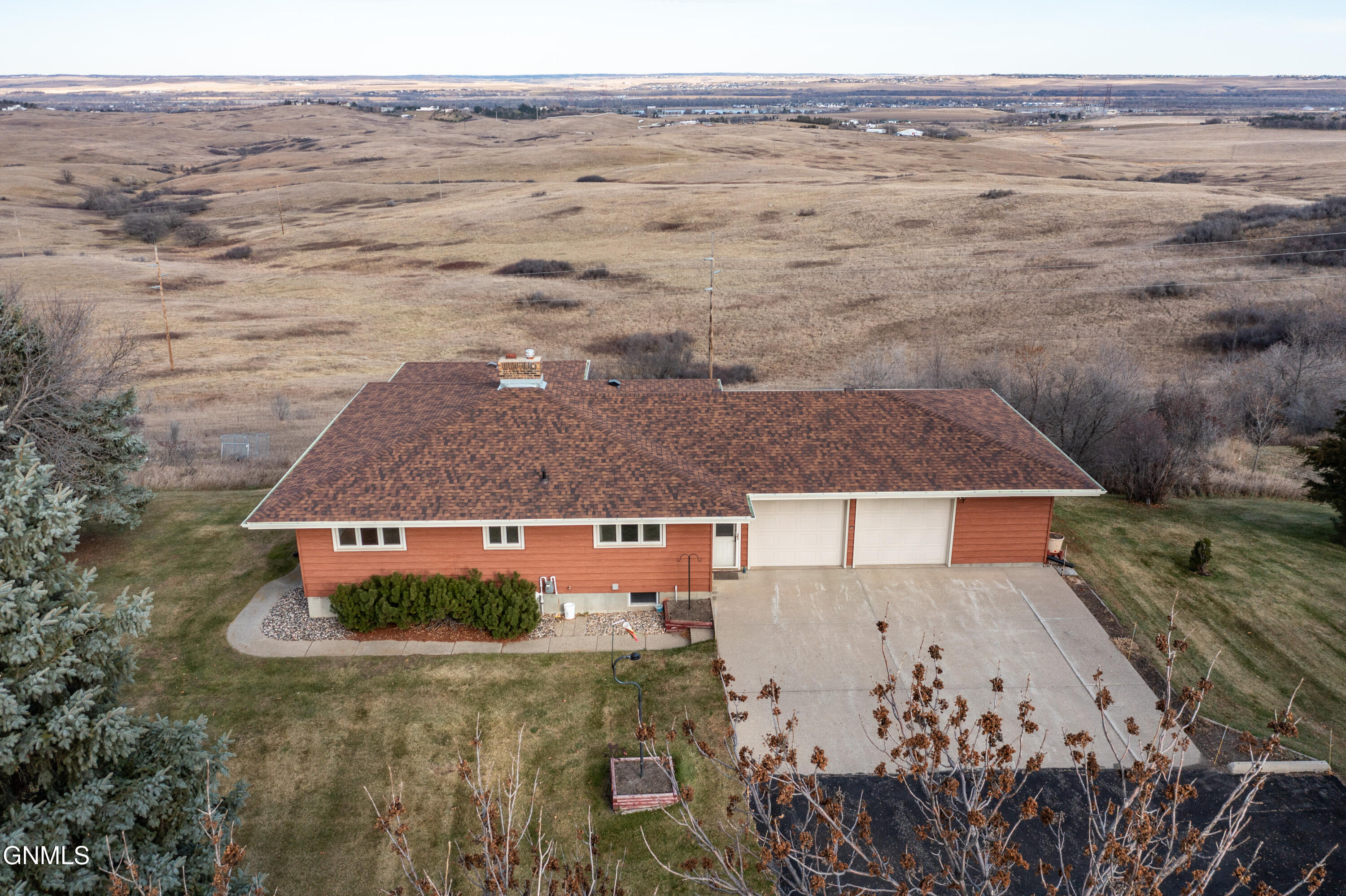 4004 Old Red Trail NW