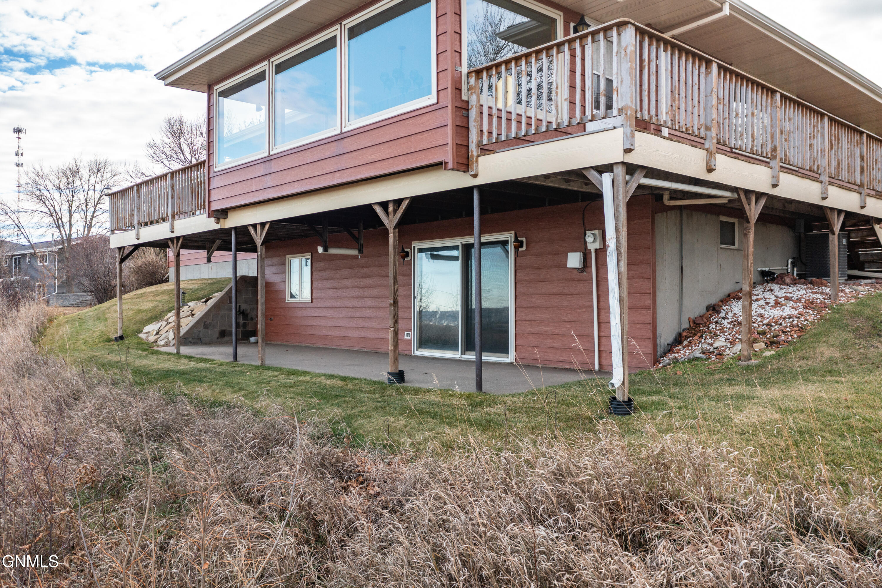 4004 Old Red Trail NW