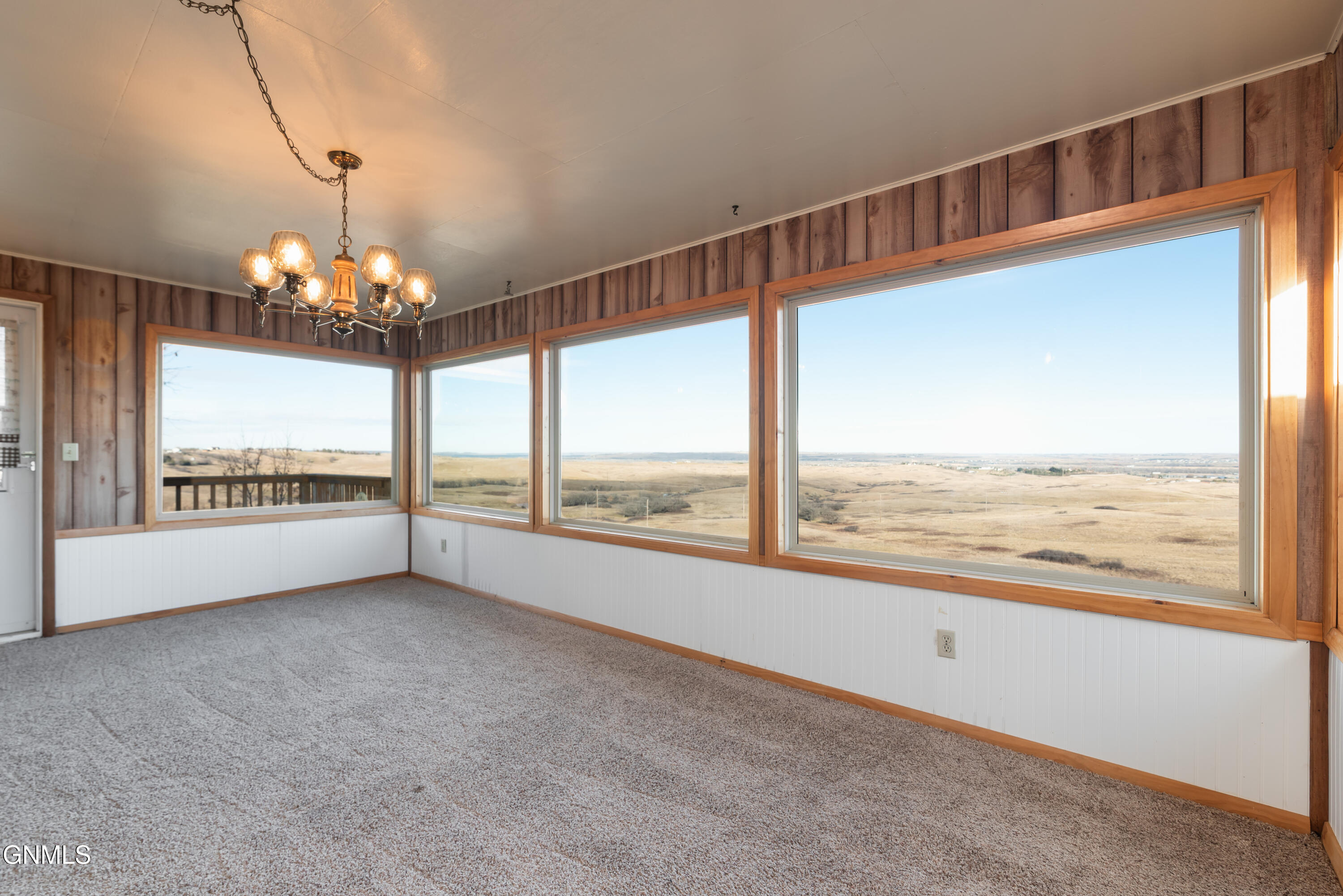 4004 Old Red Trail NW