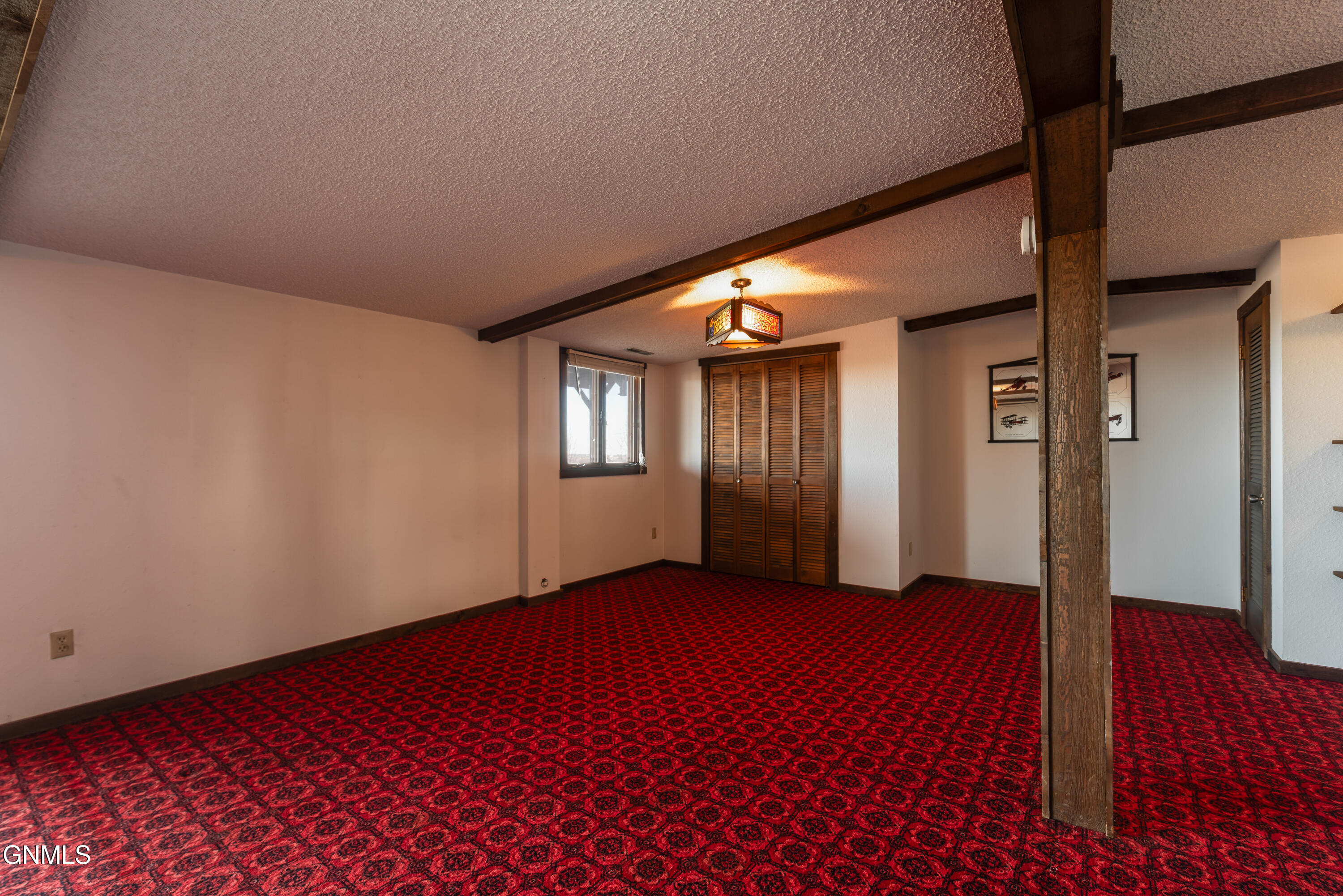 4004 Old Red Trail NW