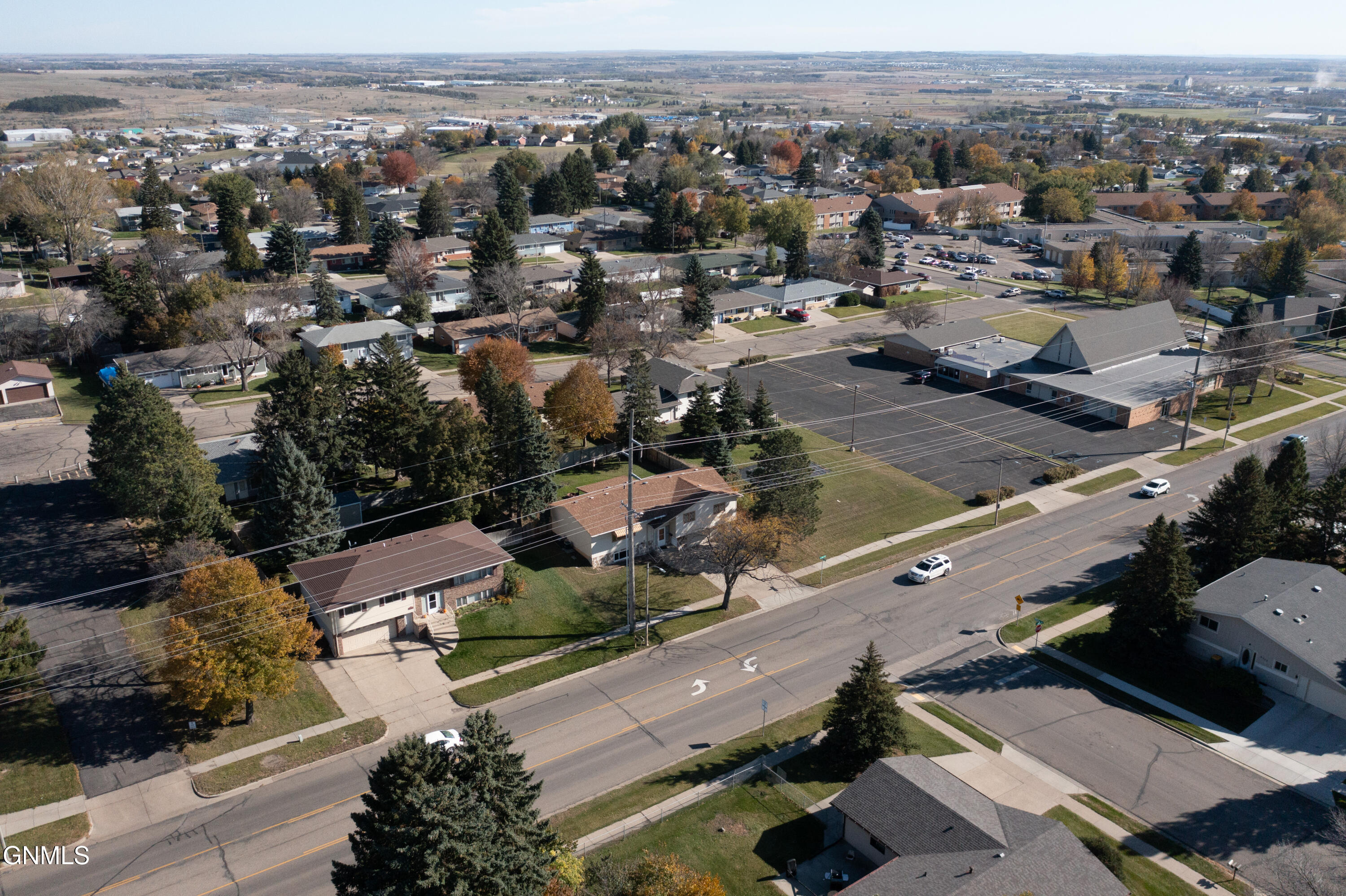 1135 N 26th Street N