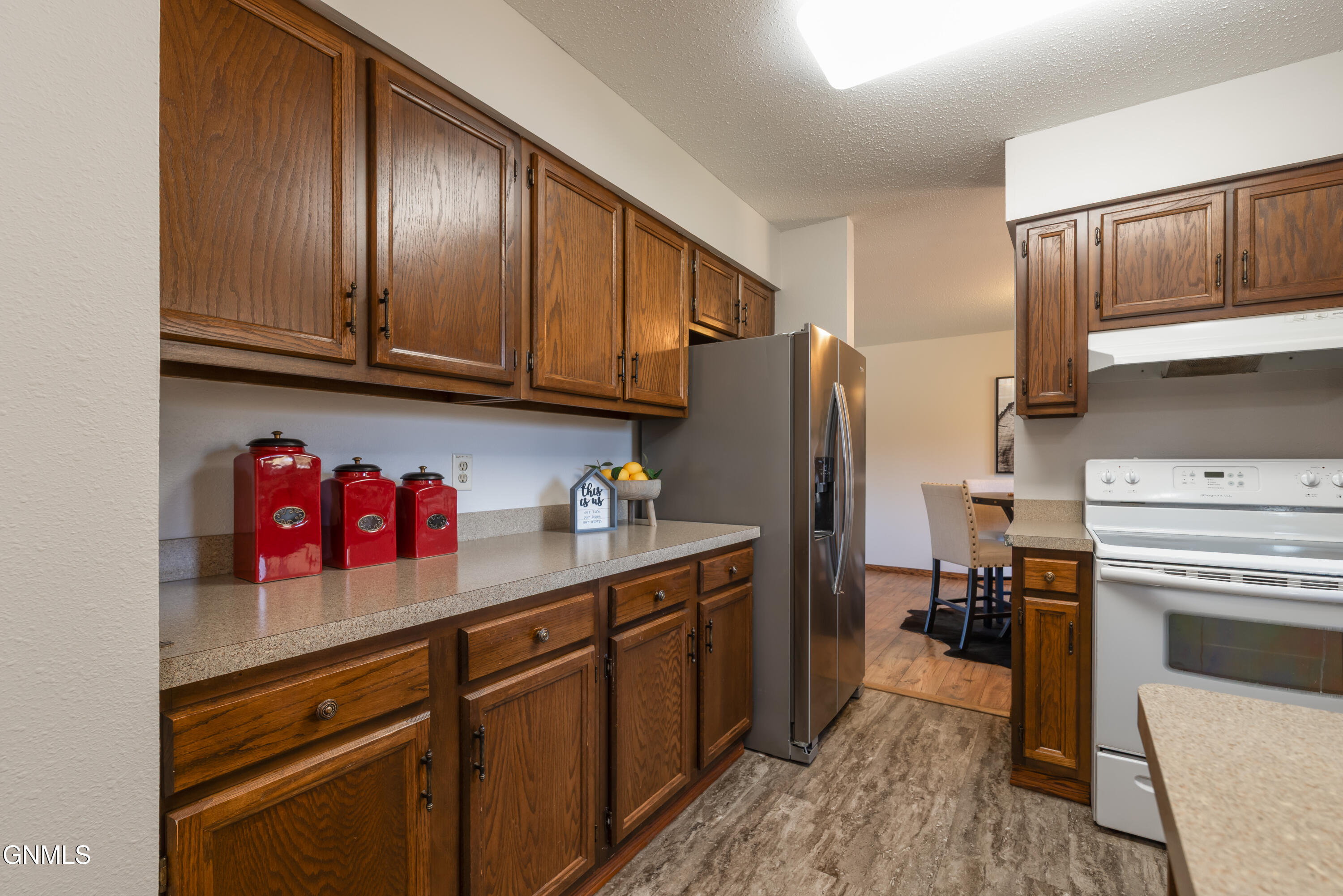 1135 N 26th Street N