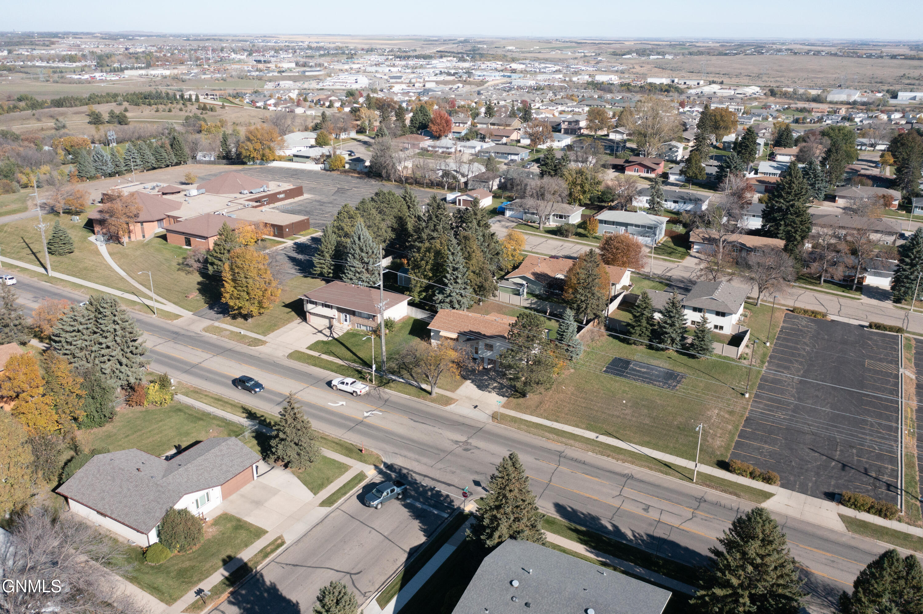 1135 N 26th Street N