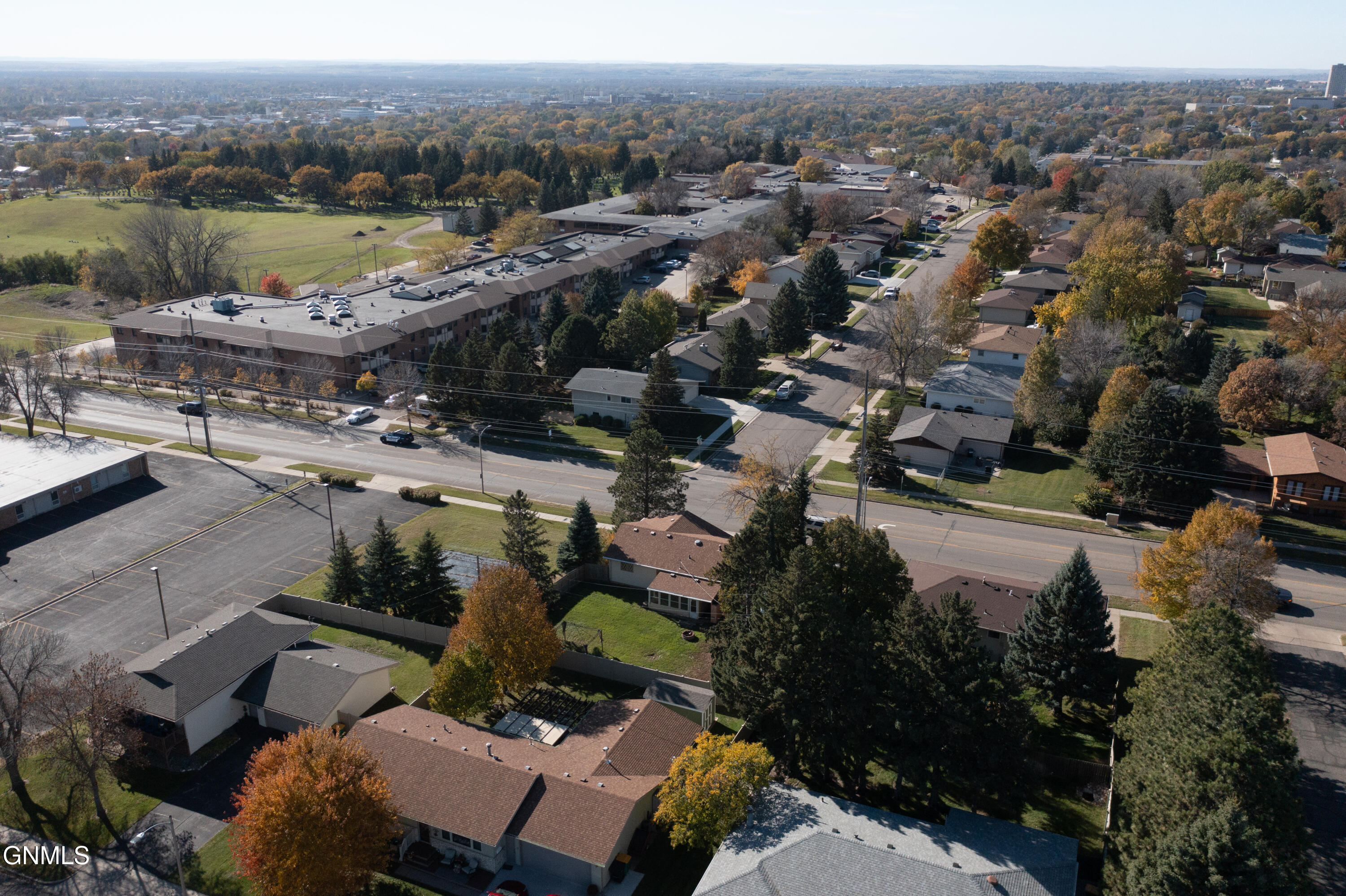 1135 N 26th Street N