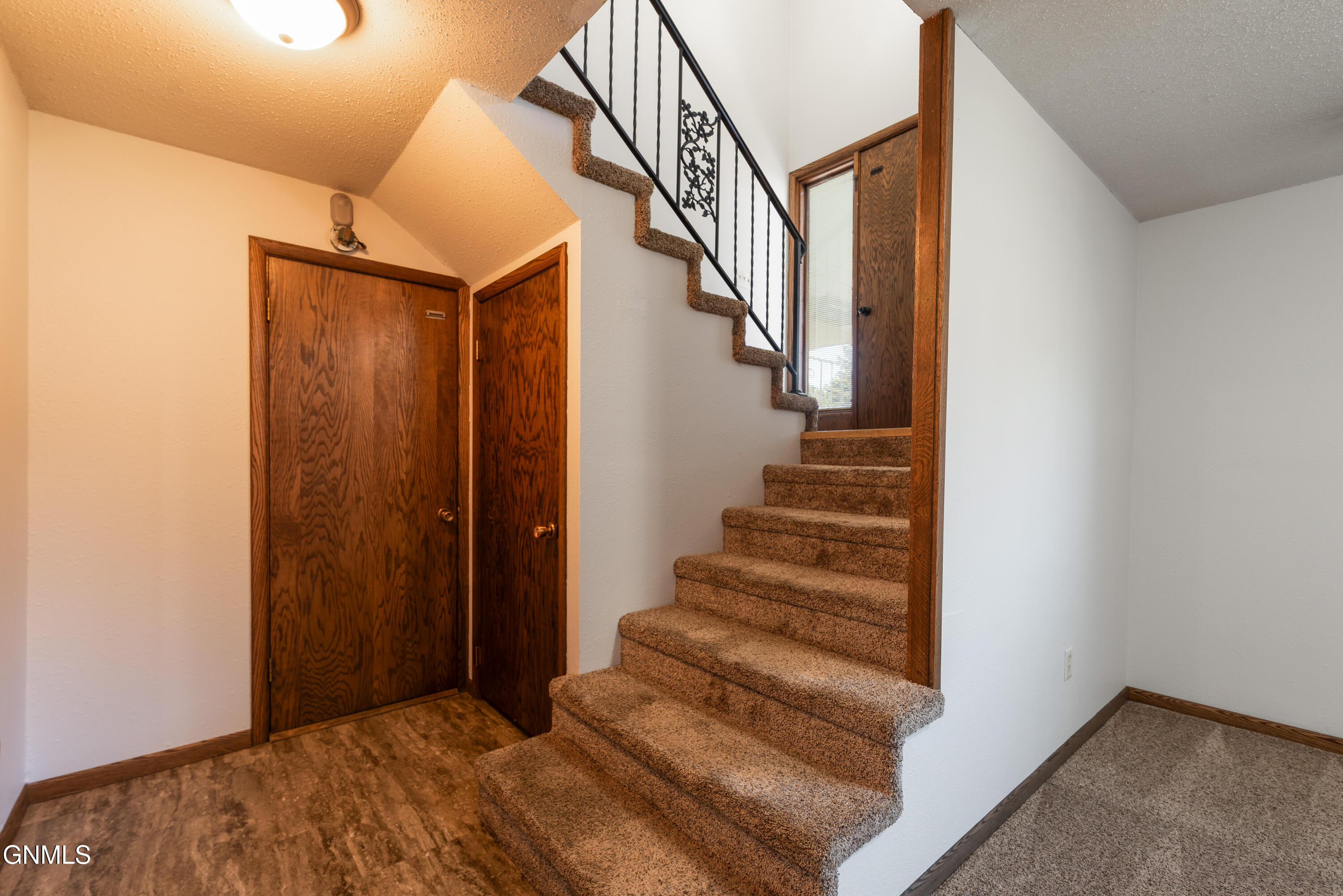 1135 N 26th Street N