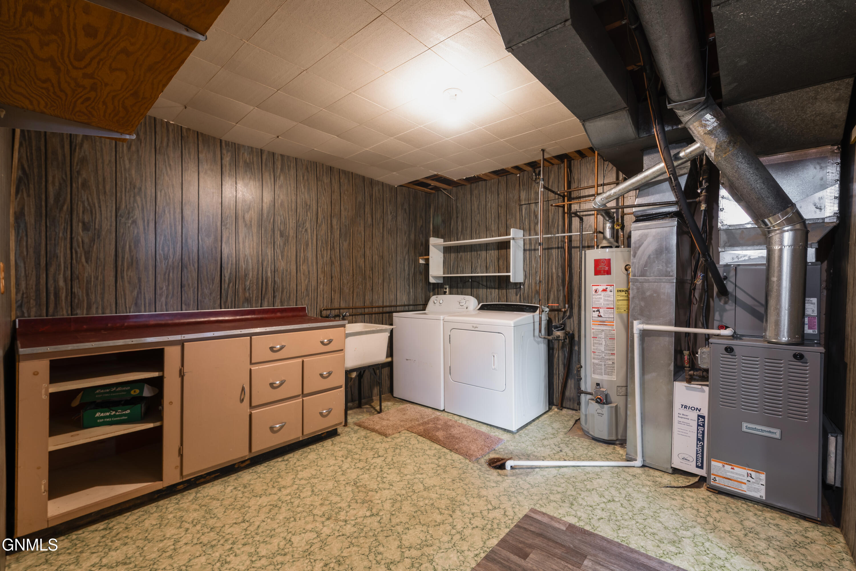 1135 N 26th Street N