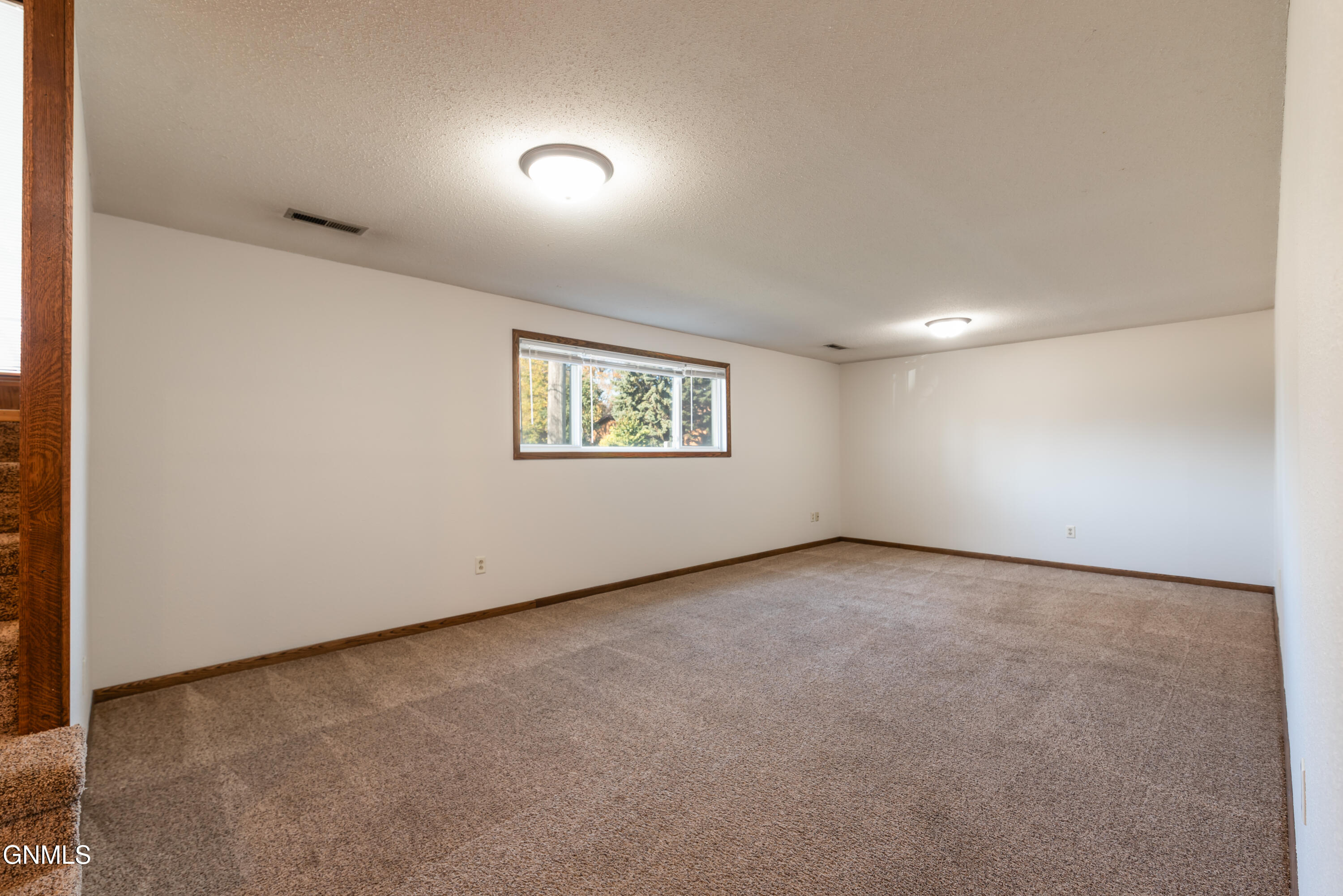 1135 N 26th Street N