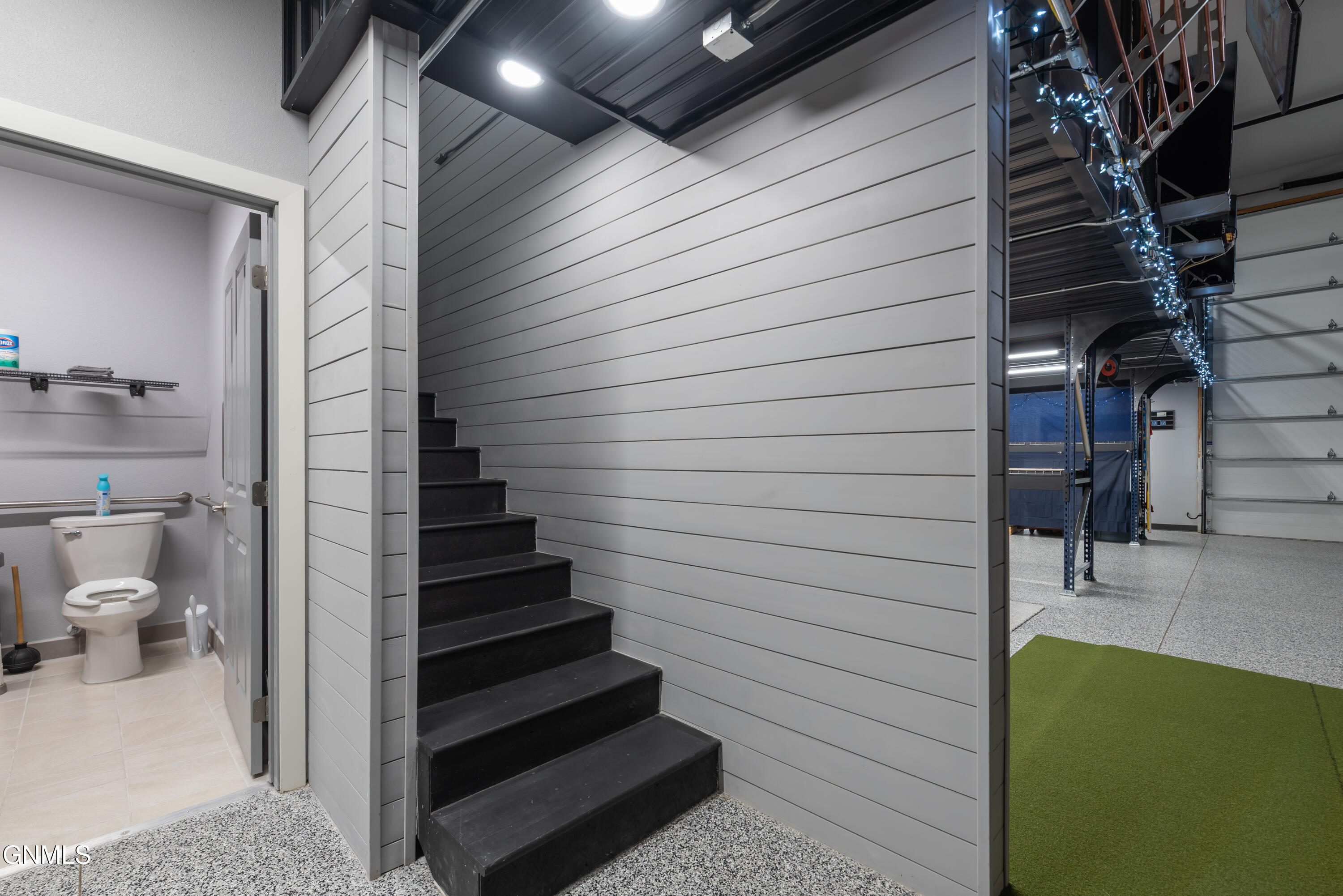 3860 21st Street SE, 109