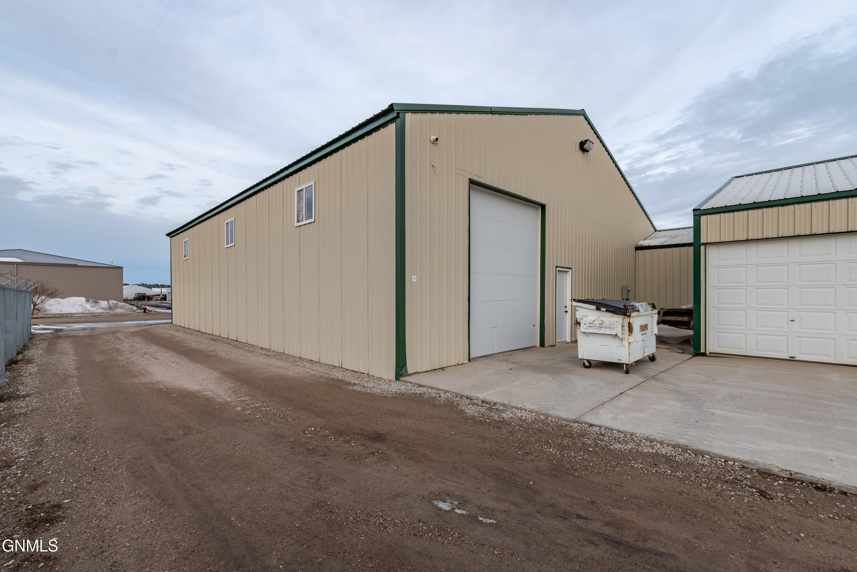 2401 Morrison Avenue