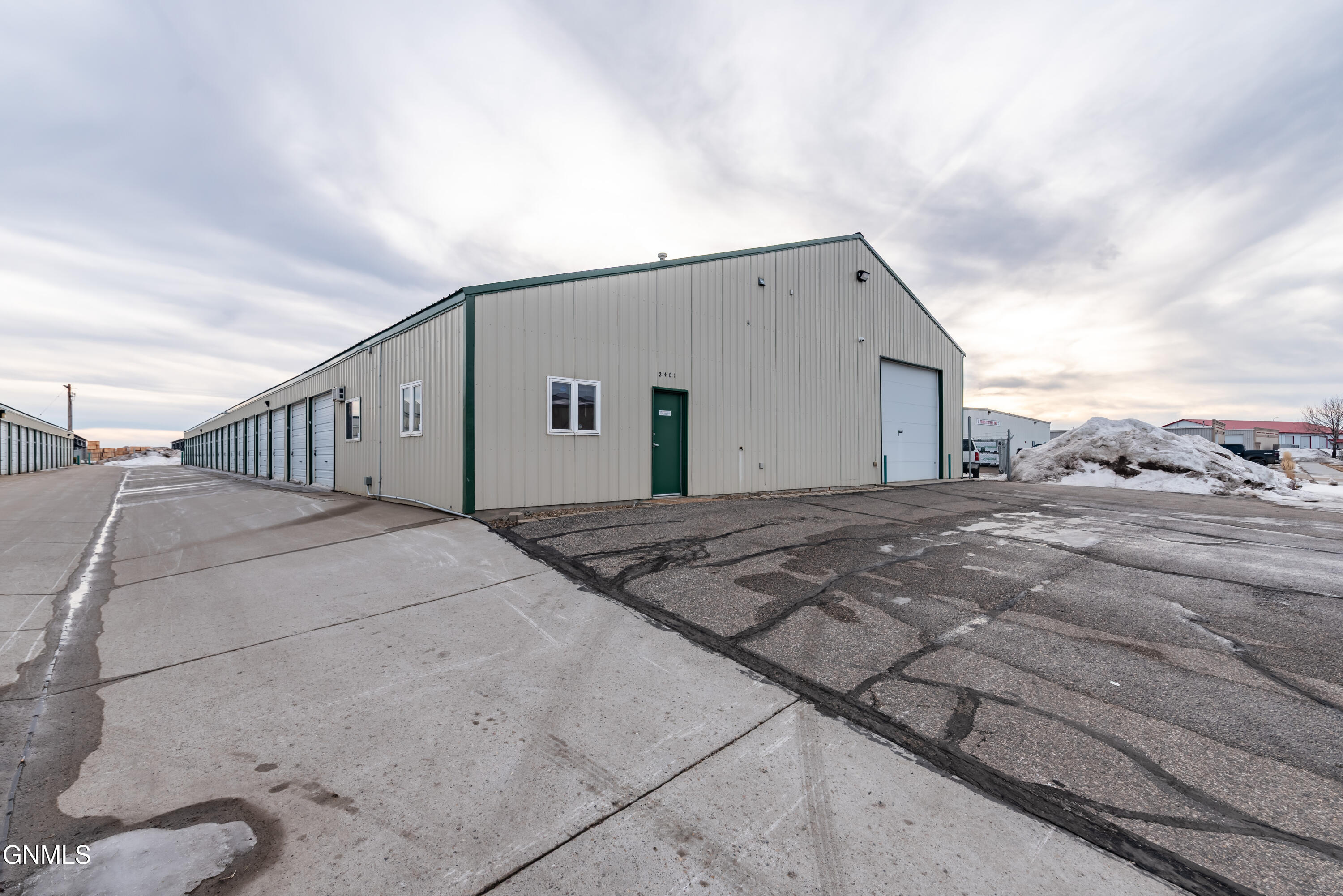 2401 Morrison Avenue