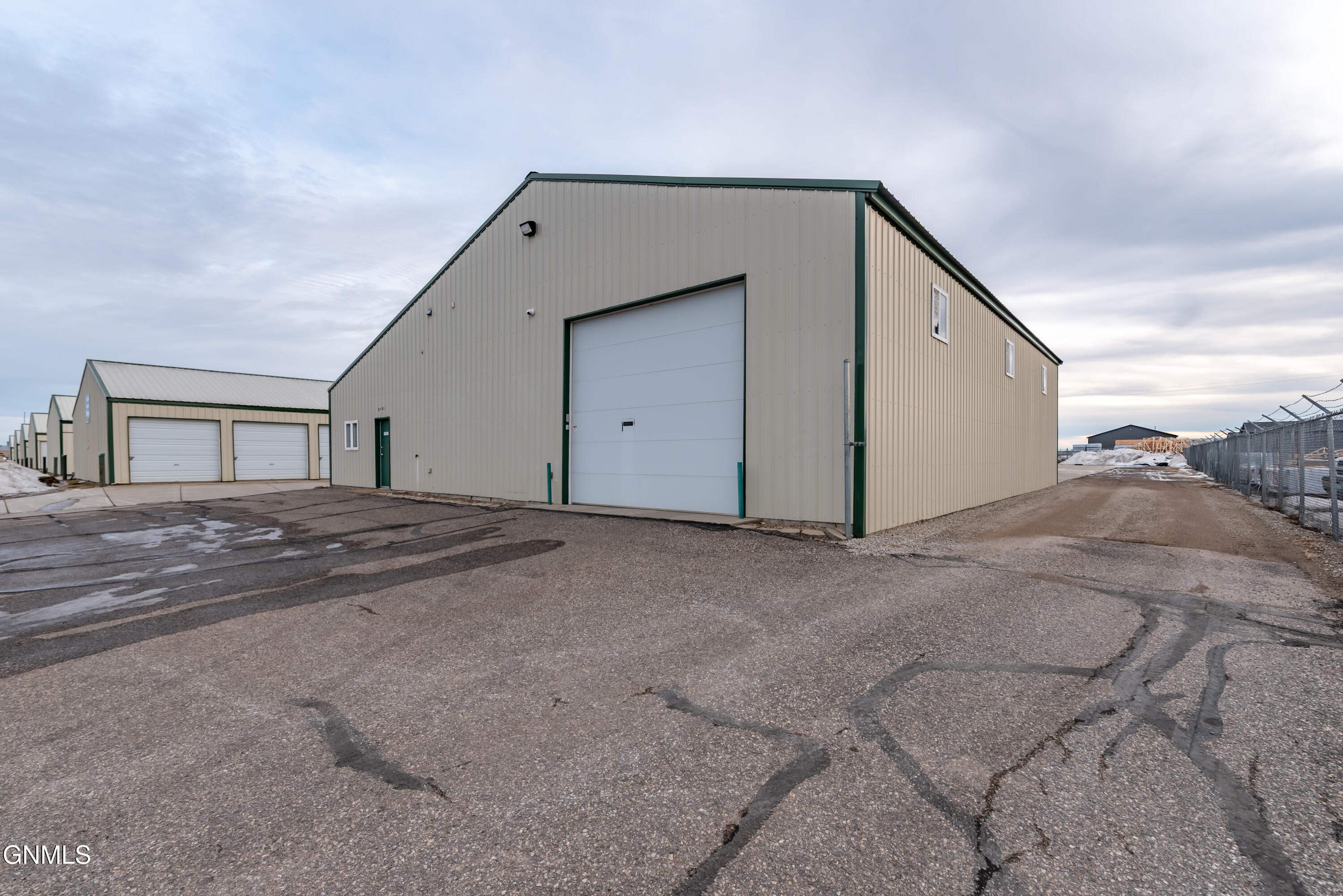 2401 Morrison Avenue