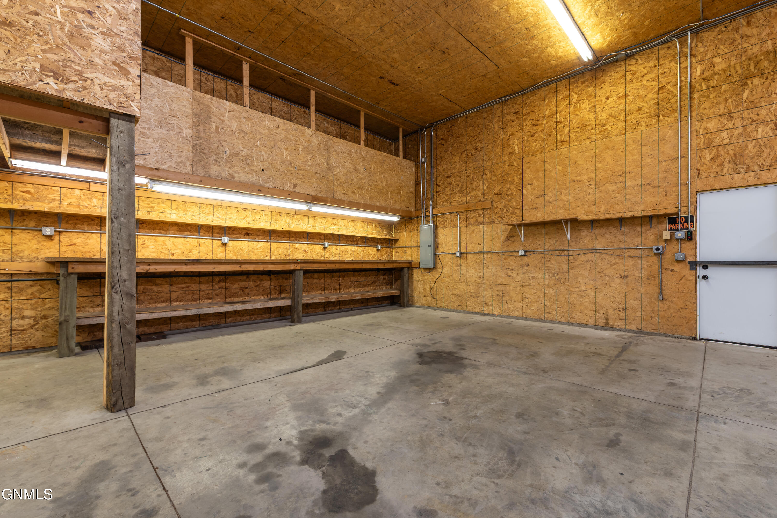 2401 Morrison Avenue