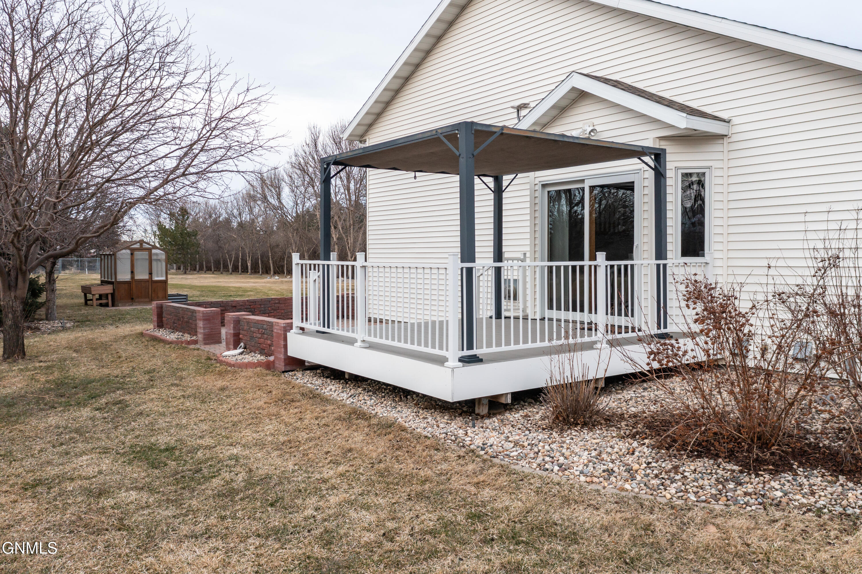 5292 Apple Creek Drive