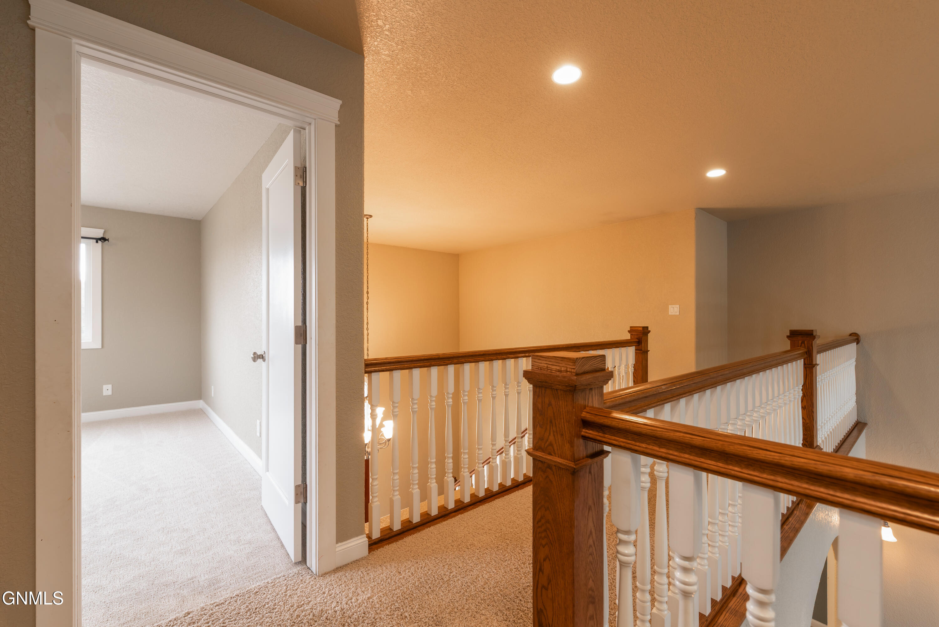 4912 Inlet Bay Drive SE