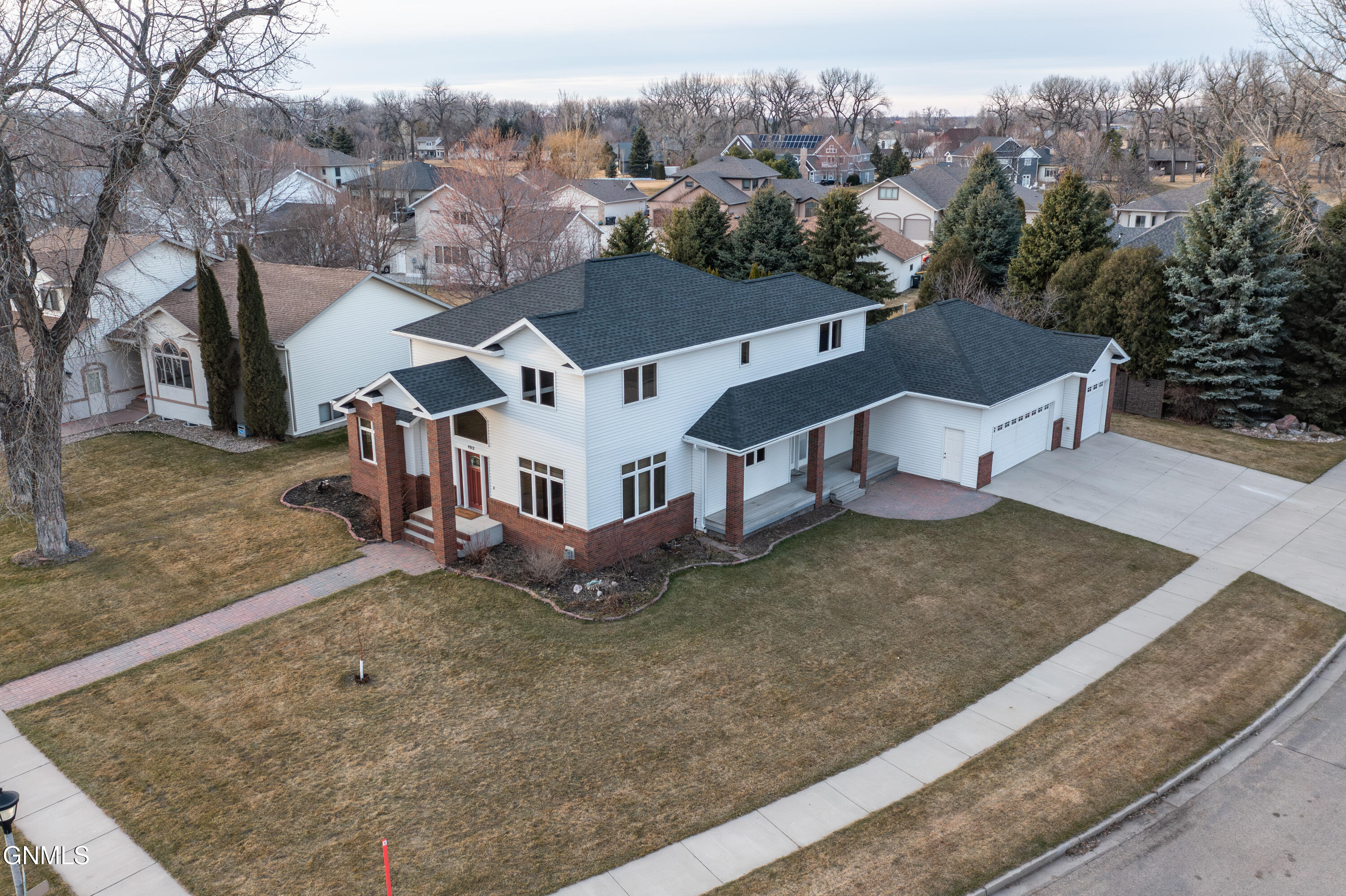 4912 Inlet Bay Drive SE