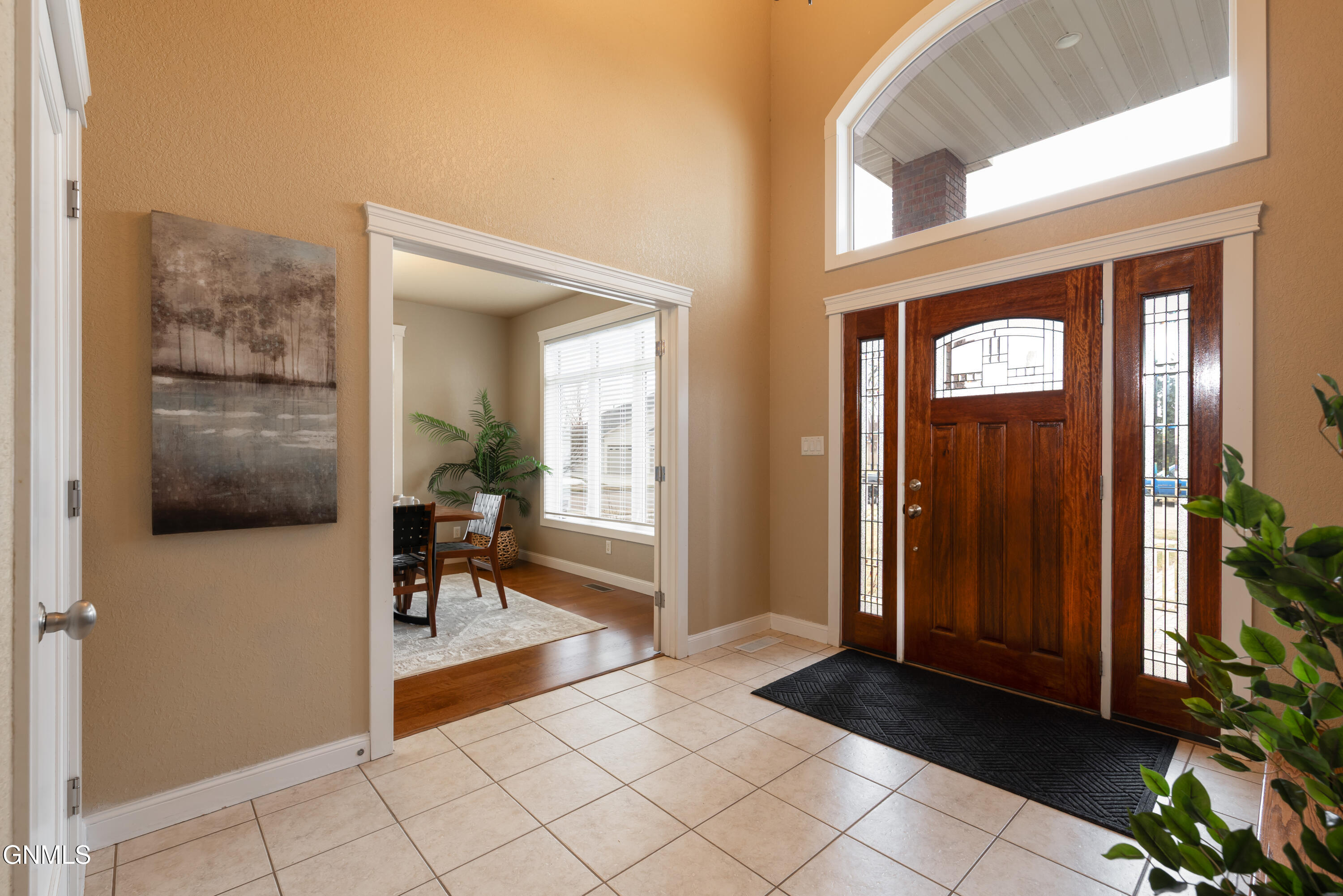 4912 Inlet Bay Drive SE