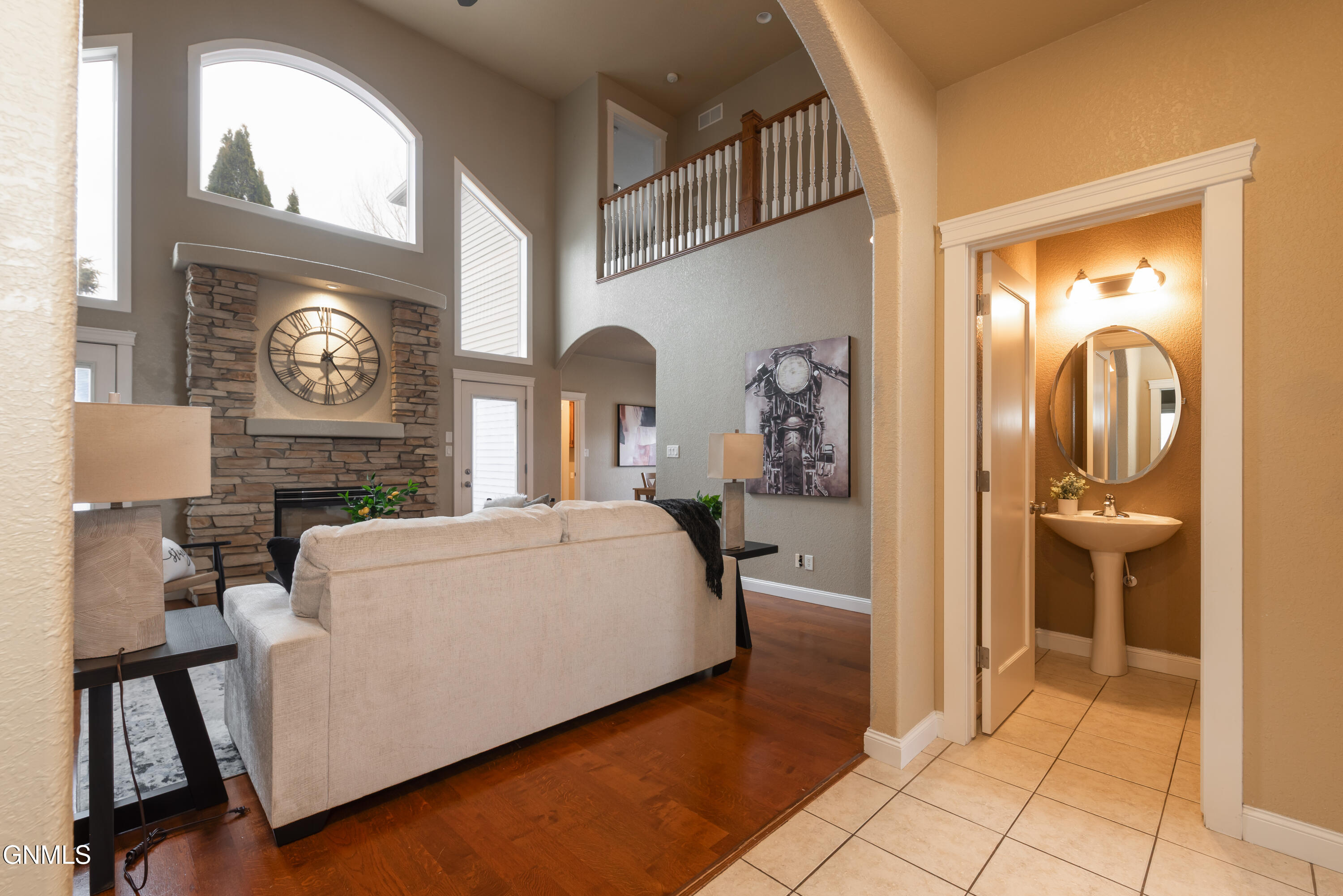 4912 Inlet Bay Drive SE