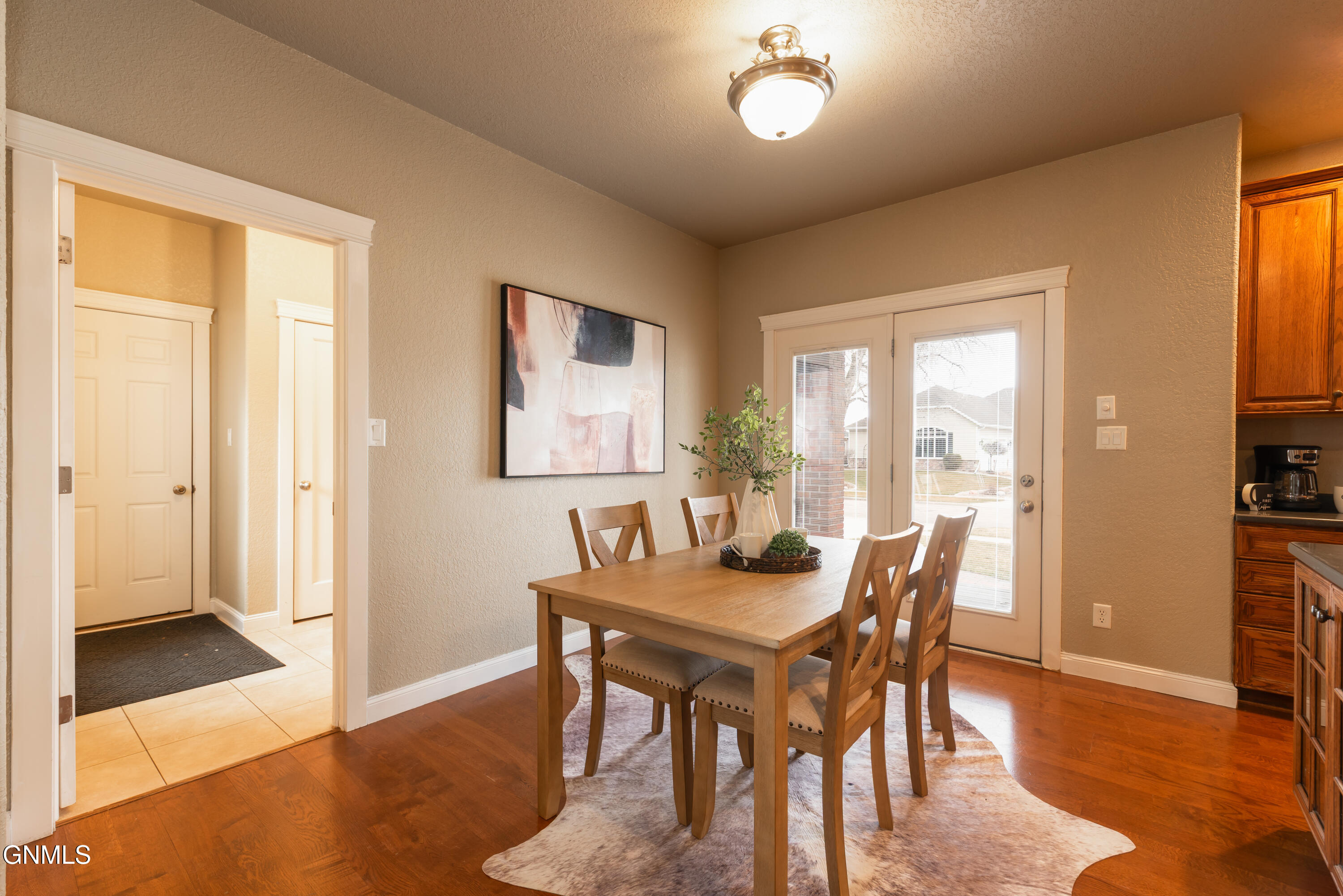 4912 Inlet Bay Drive SE