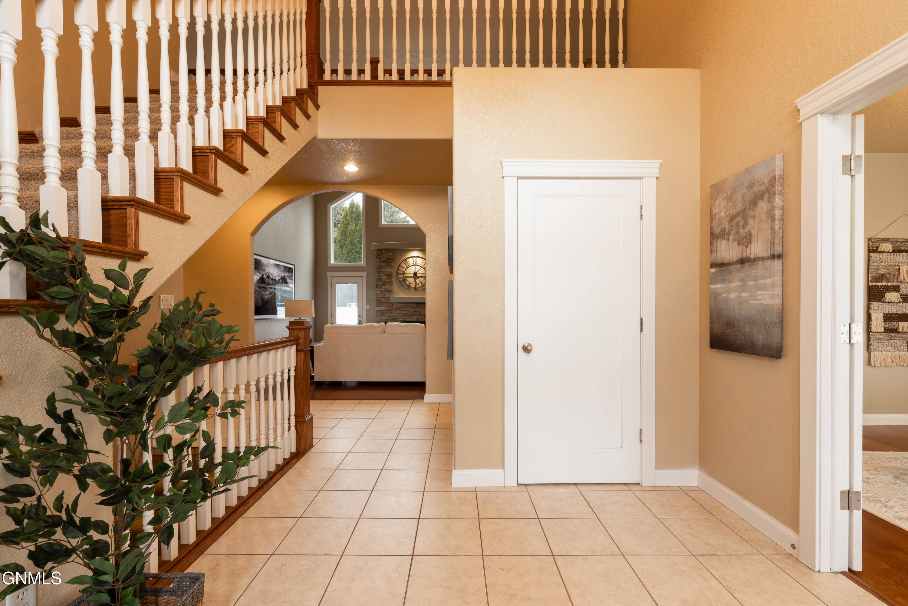 4912 Inlet Bay Drive SE