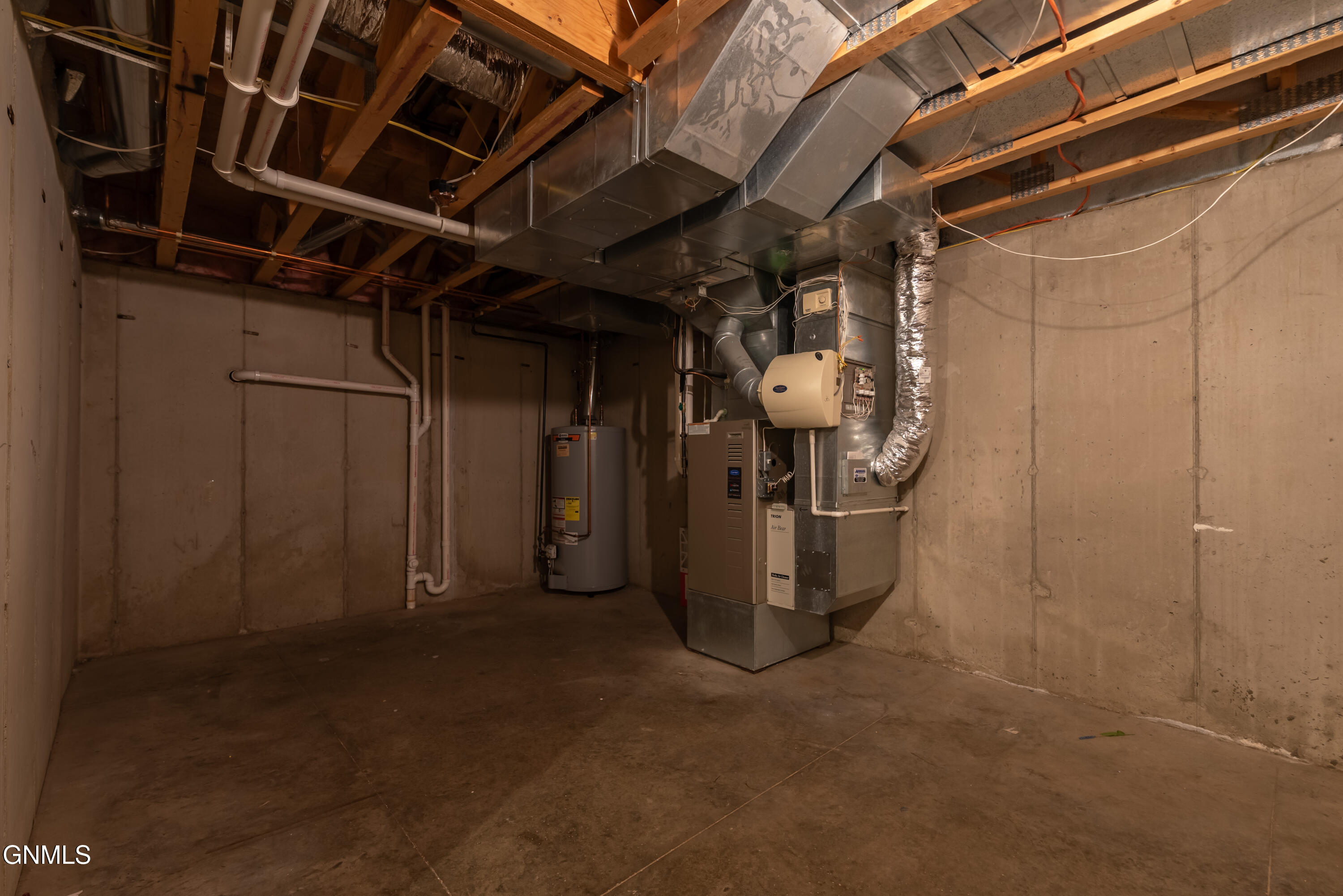 4912 Inlet Bay Drive SE