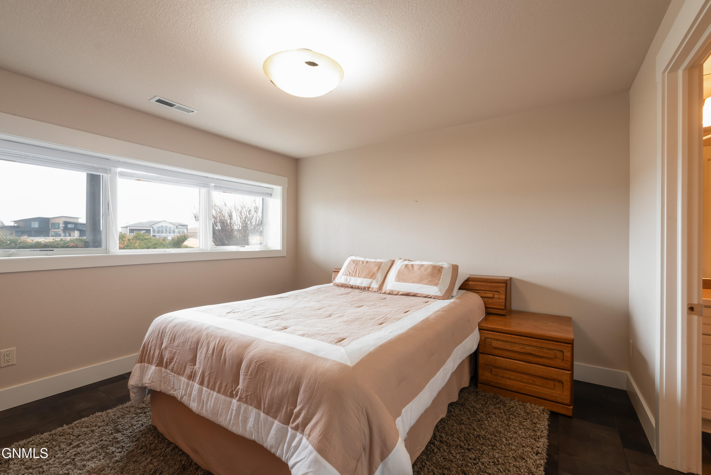 4303 Borden Harbor Place SE