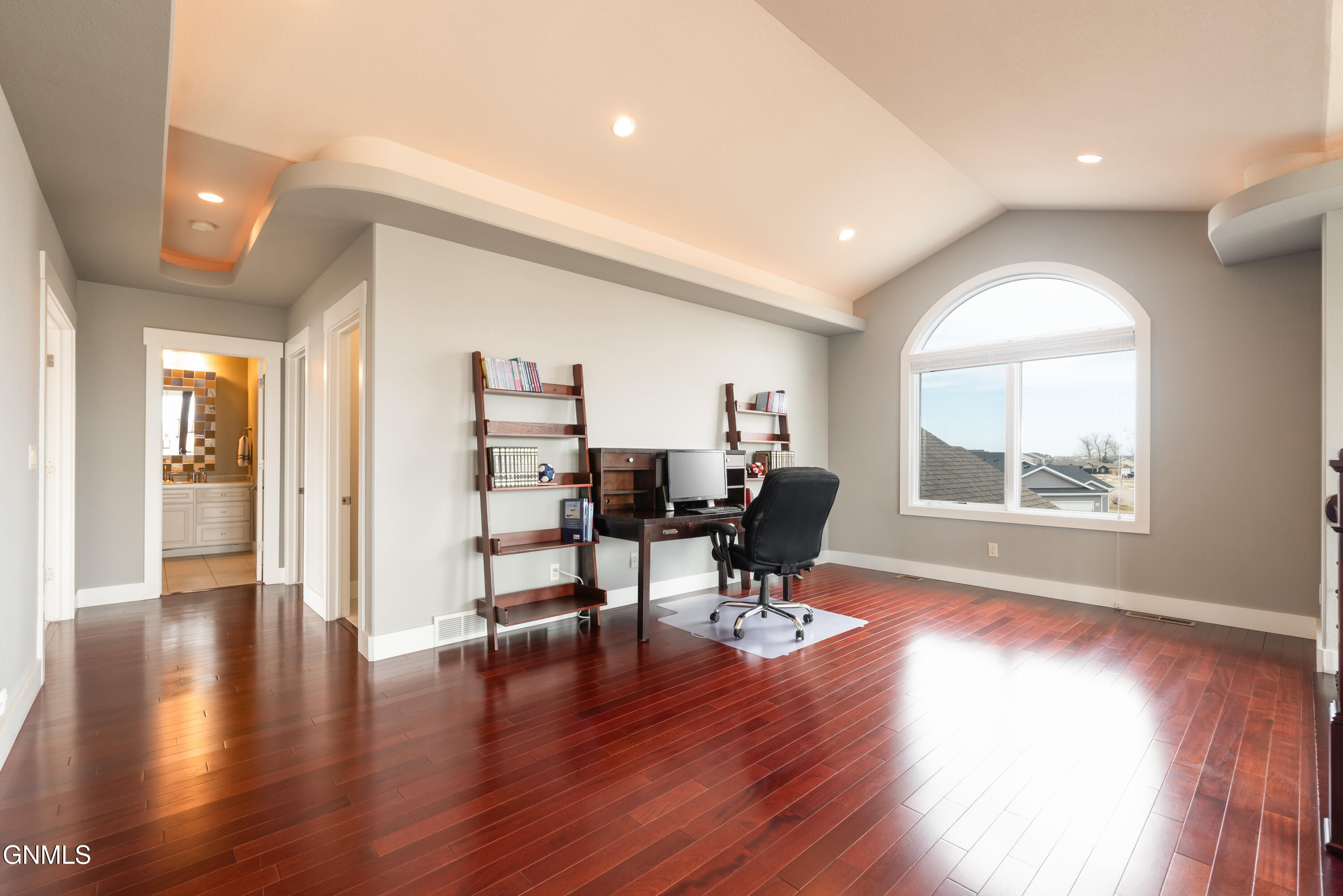 4303 Borden Harbor Place SE