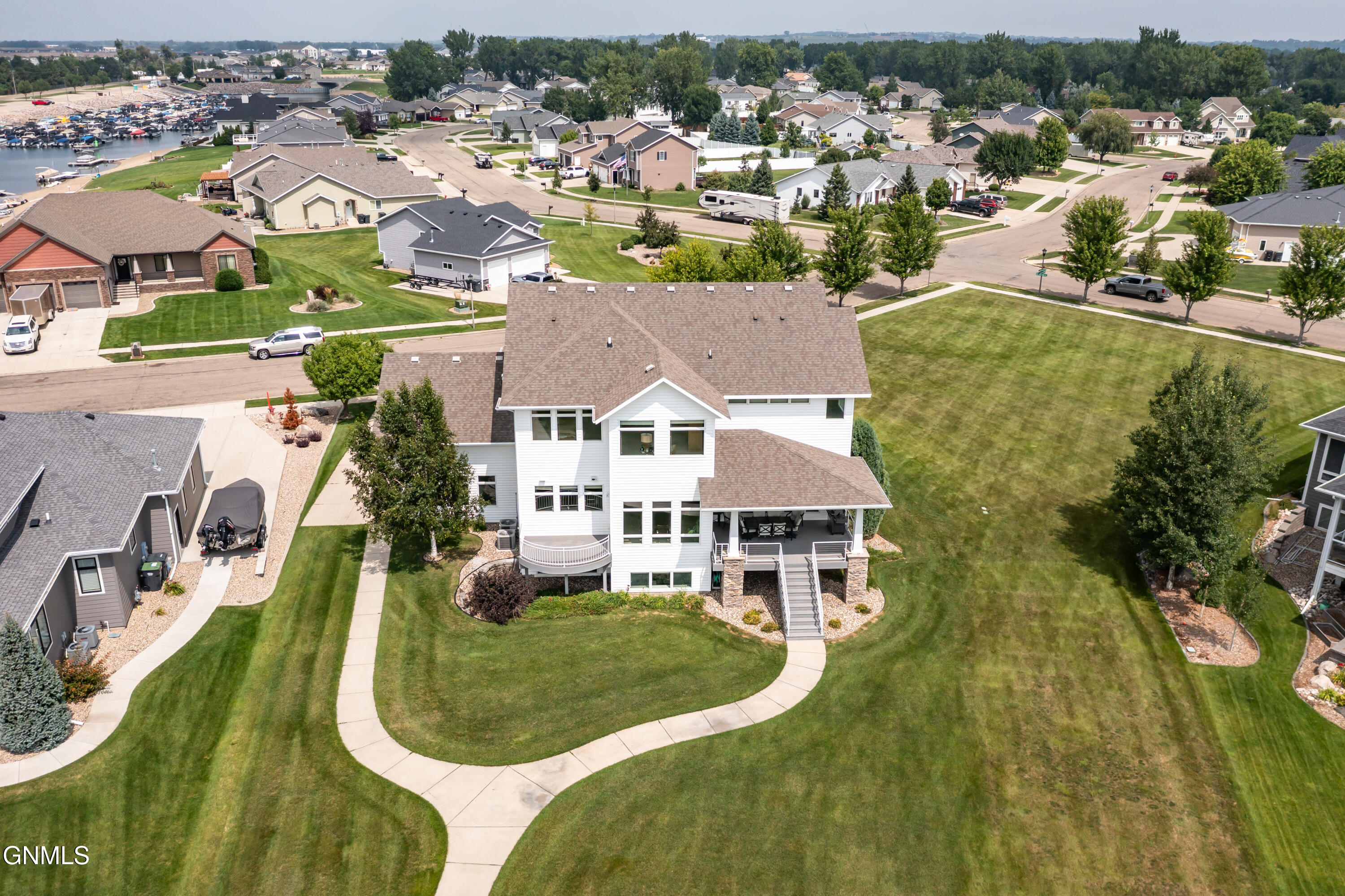 4303 Borden Harbor Place SE