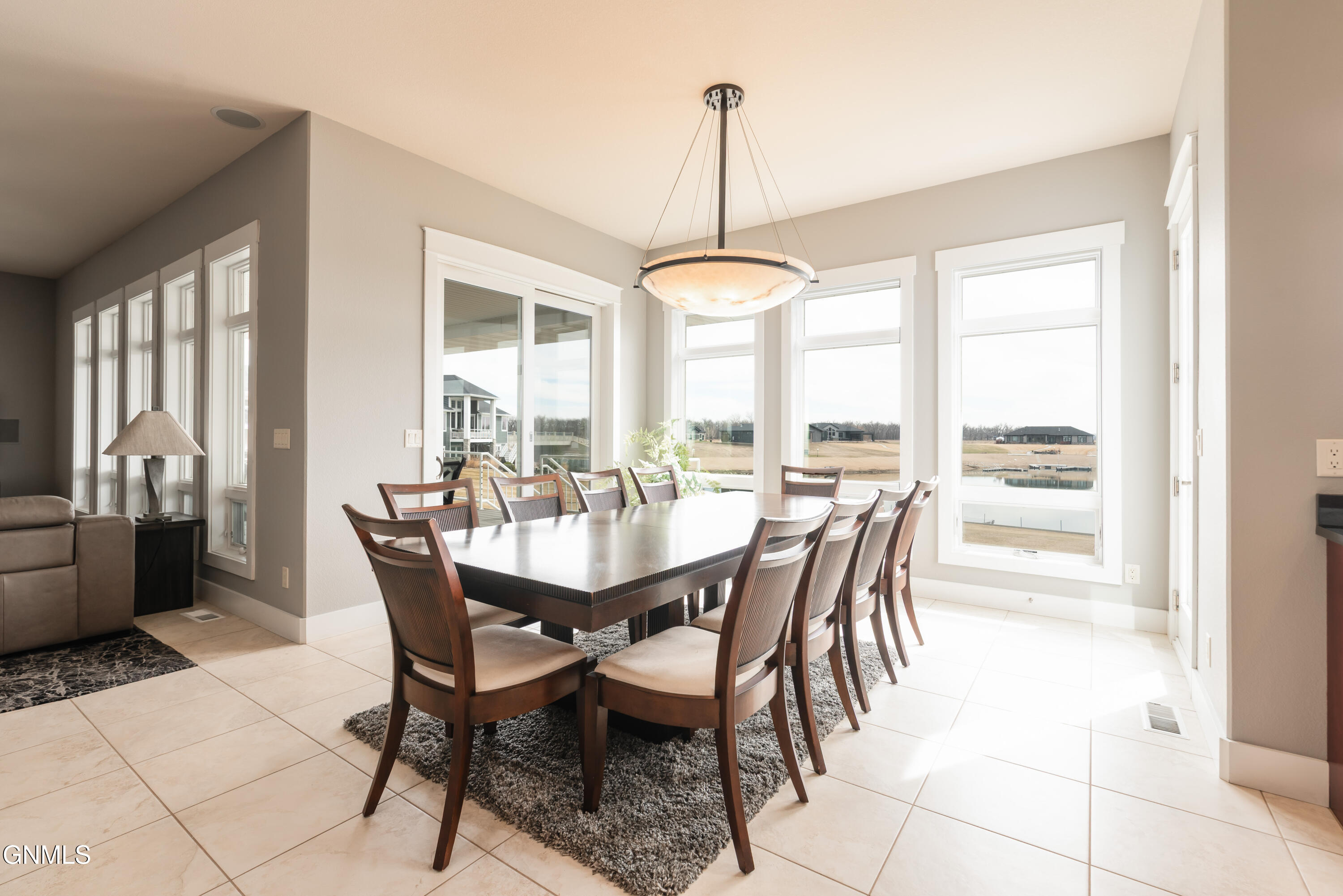 4303 Borden Harbor Place SE