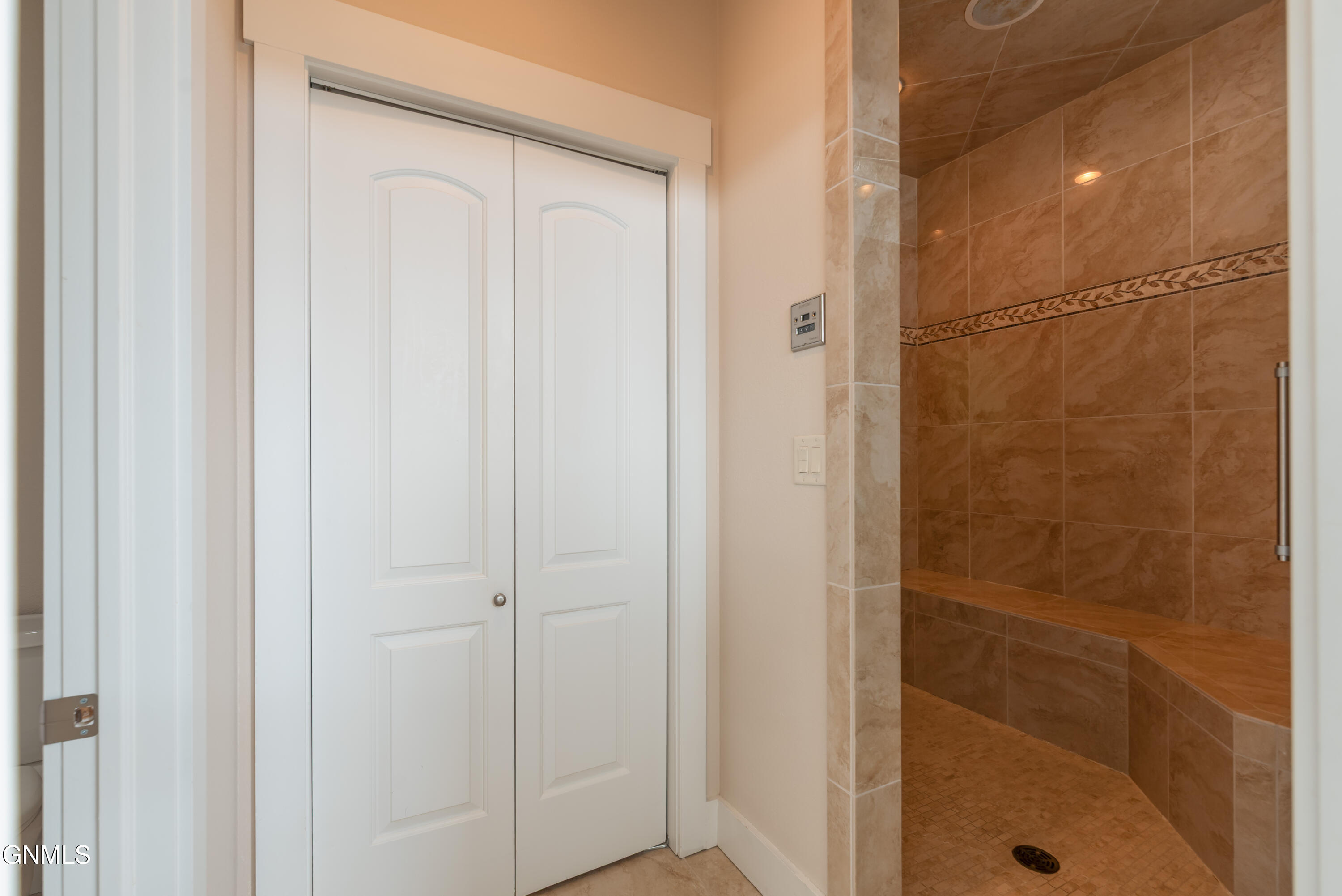 4303 Borden Harbor Place SE