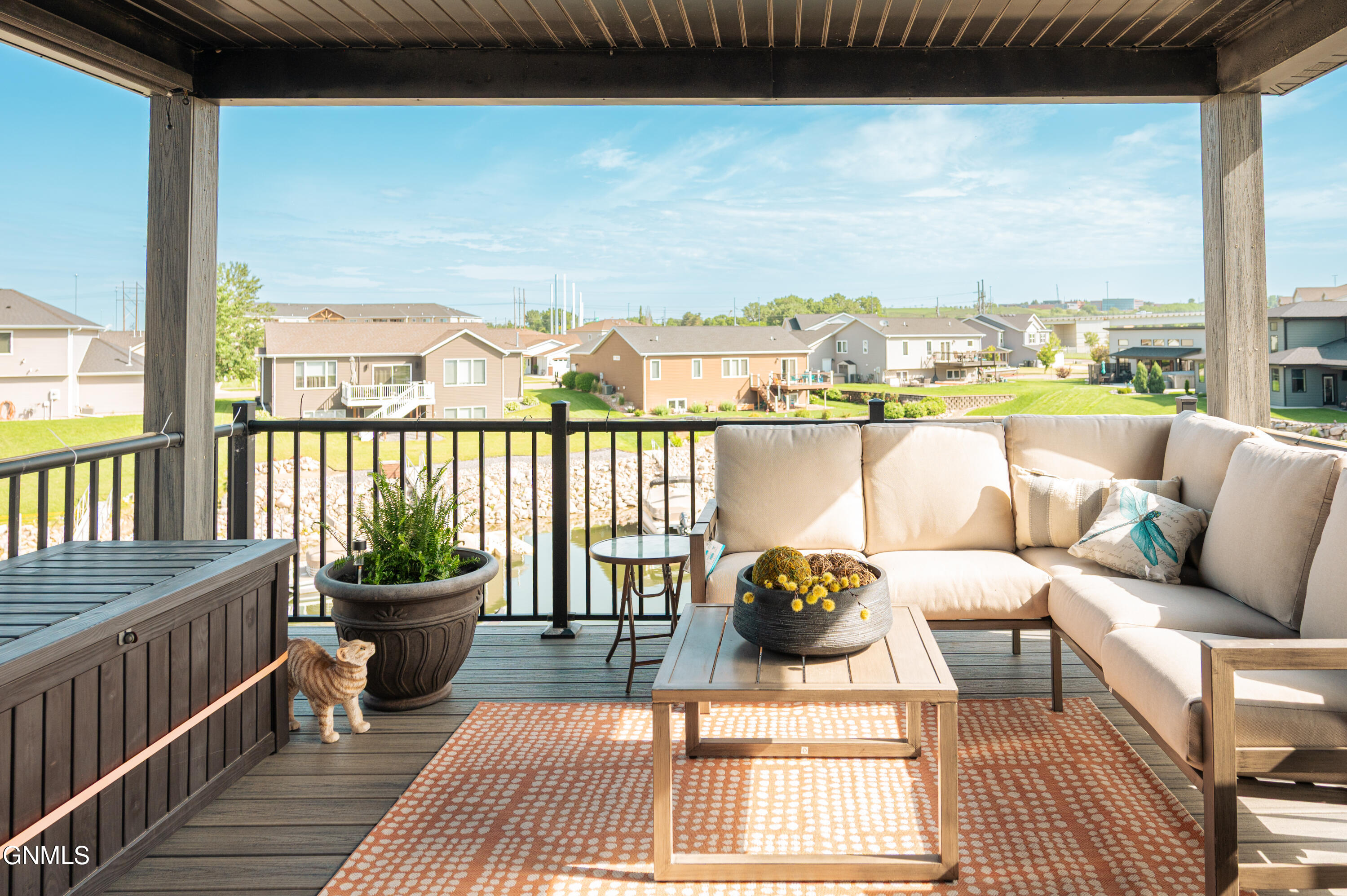 2321 Bayview Court